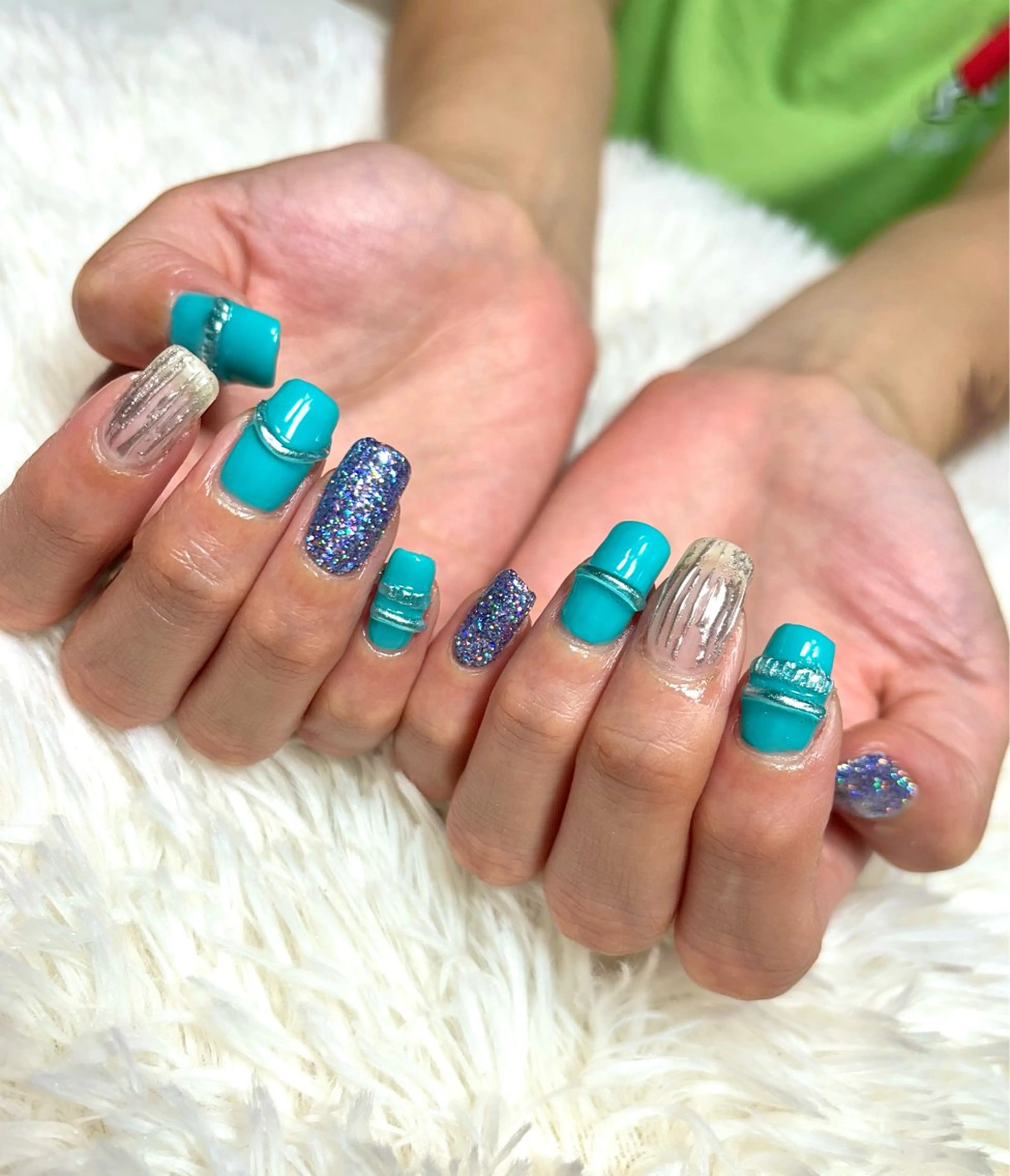 ネイル ブルー ミラーネイル ニュアンスネイル ハンドネイル LUANA n'sのネイルデザイン