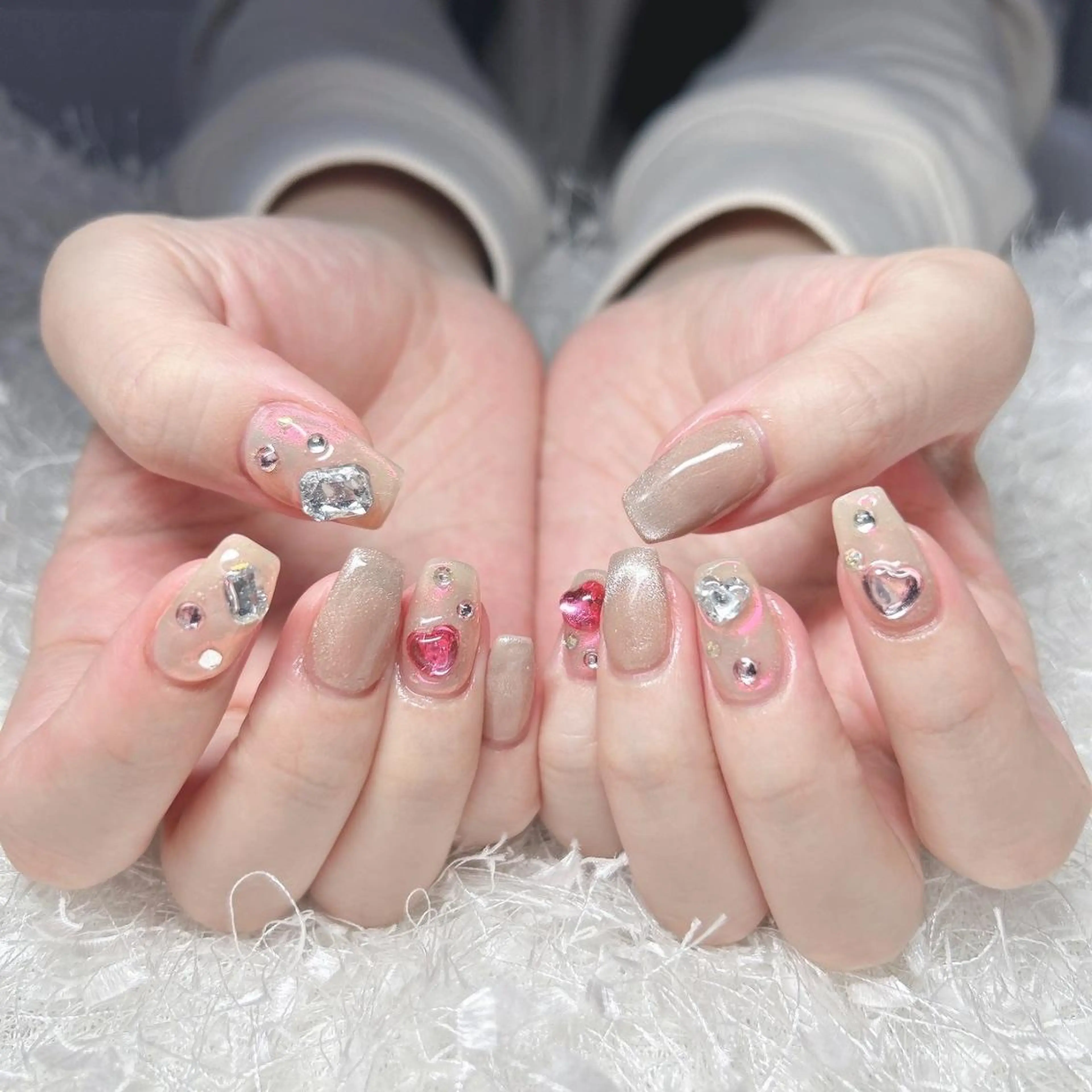 ネイル 長さ出し フレンチネイル ジェルネイル グラデーション ハート ハンドネイル Nail&eye Belire 新宿のネイルデザイン