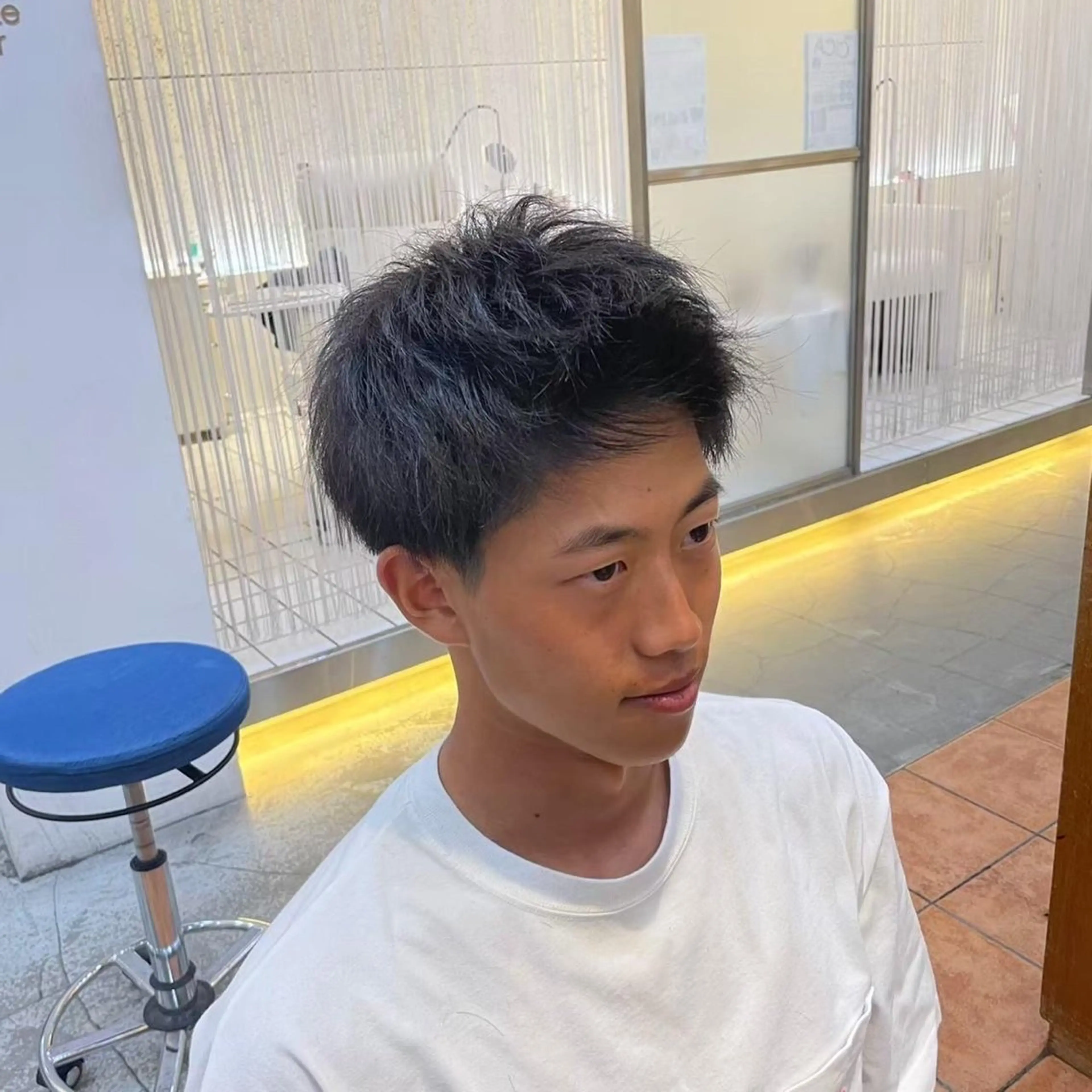 ショート 成瀬スパイラル パーマ清水大隼のヘアスタイル