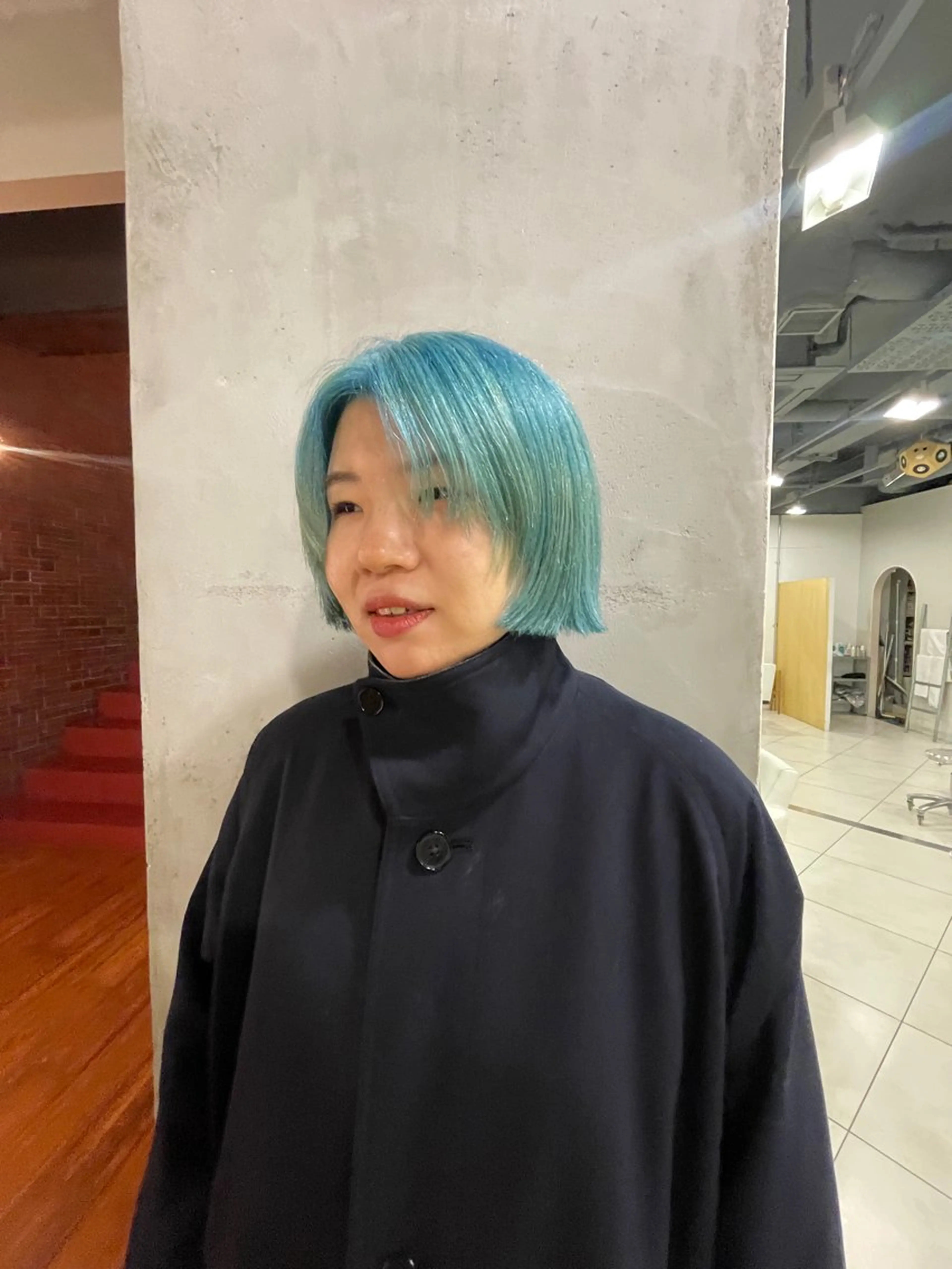 ショート カラー ブリーチ カット ヘアカラー 堀籠 あかりのヘアスタイル