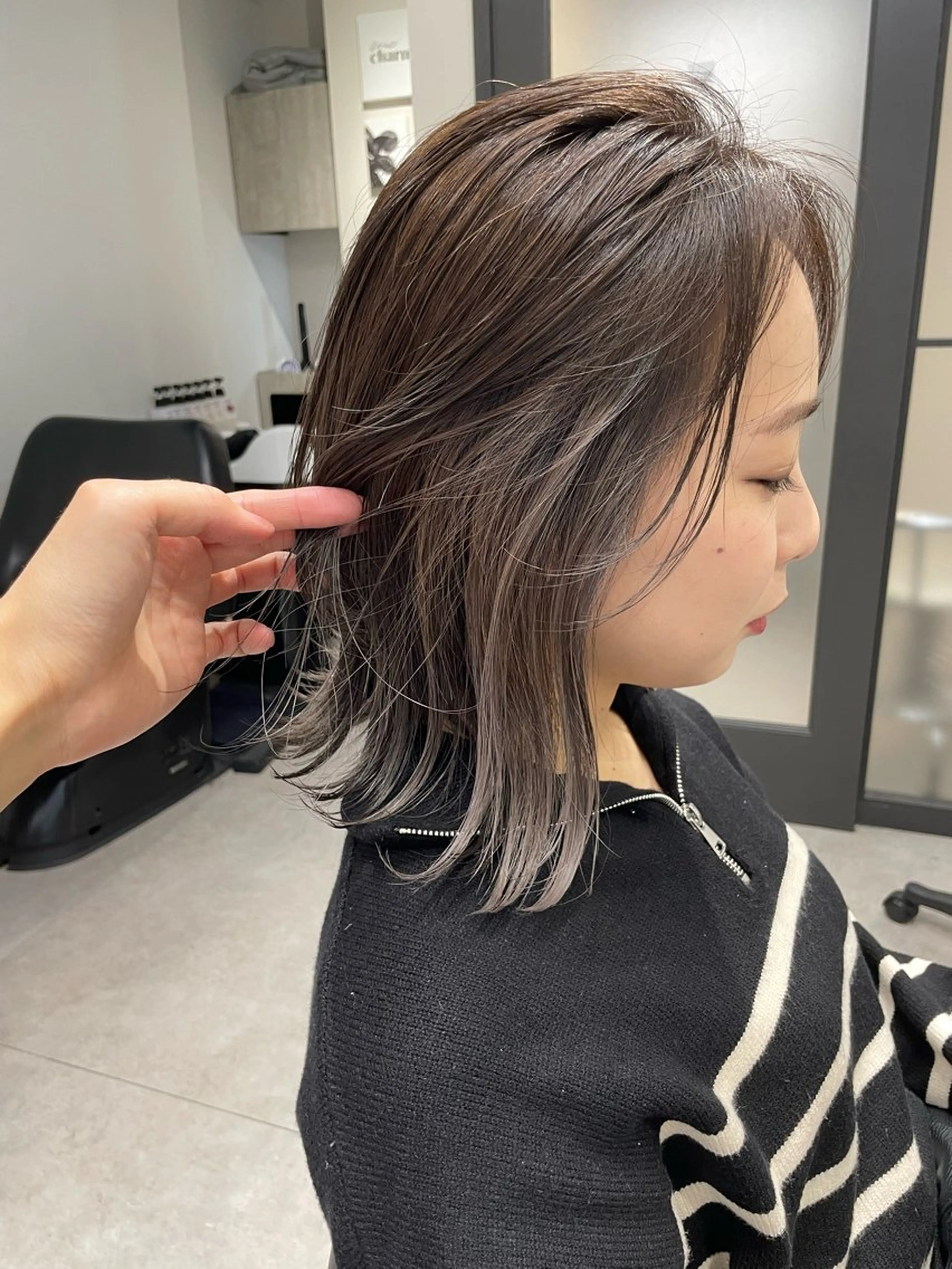ミディアム カラー ヘアカラー トリートメント 髪質改善will hairdesignのヘアスタイル