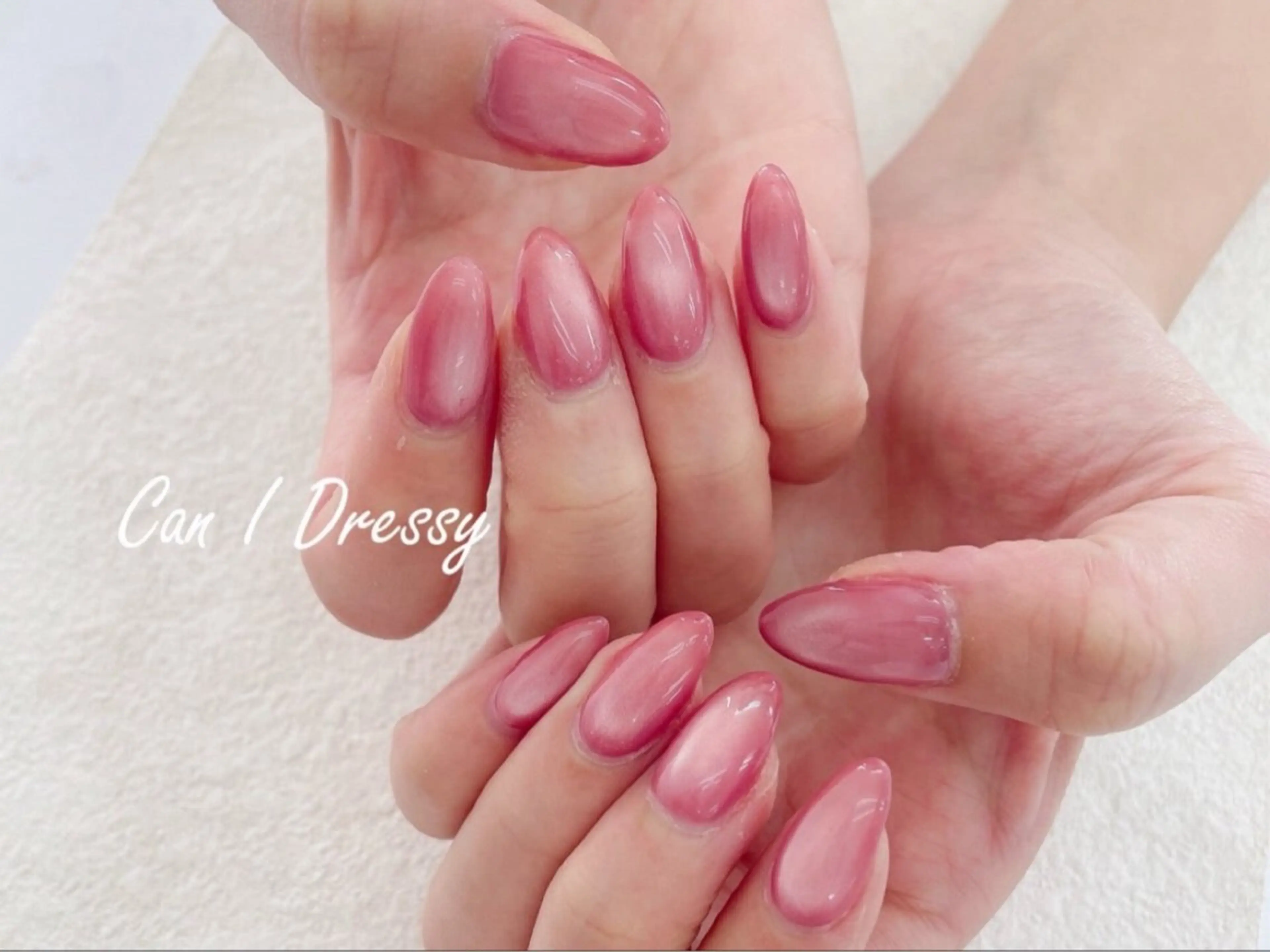 ハンド（オフ無し）マグネット¥ 6900→6600の写真