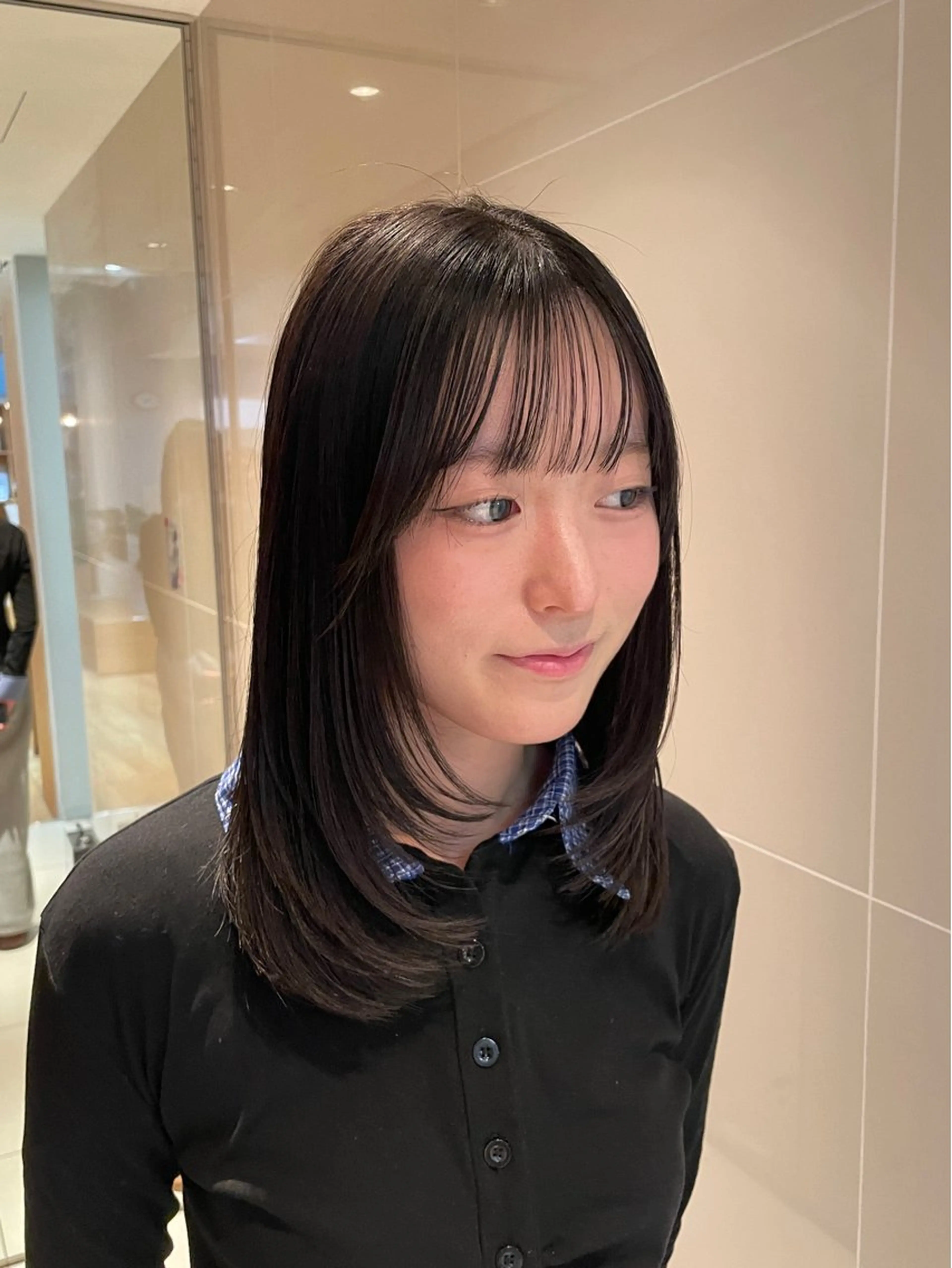 ミディアム パーマ レイヤーカット カット 縮毛矯正 トリートメント 縮毛矯正/レイヤー 🌙児玉光瑠のヘアスタイル