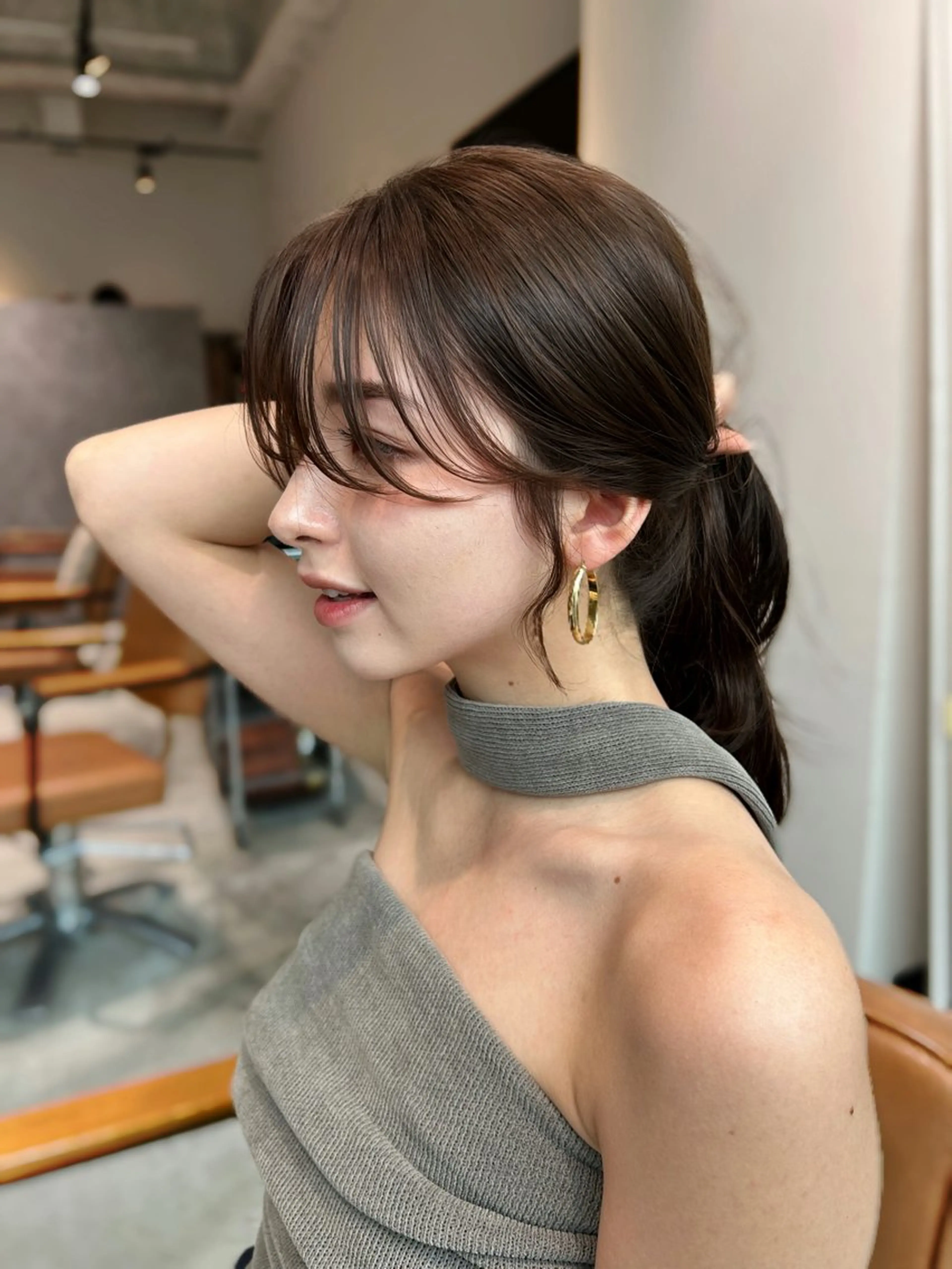 セミロング ヘアアレンジ 奥田 蓮のヘアスタイル