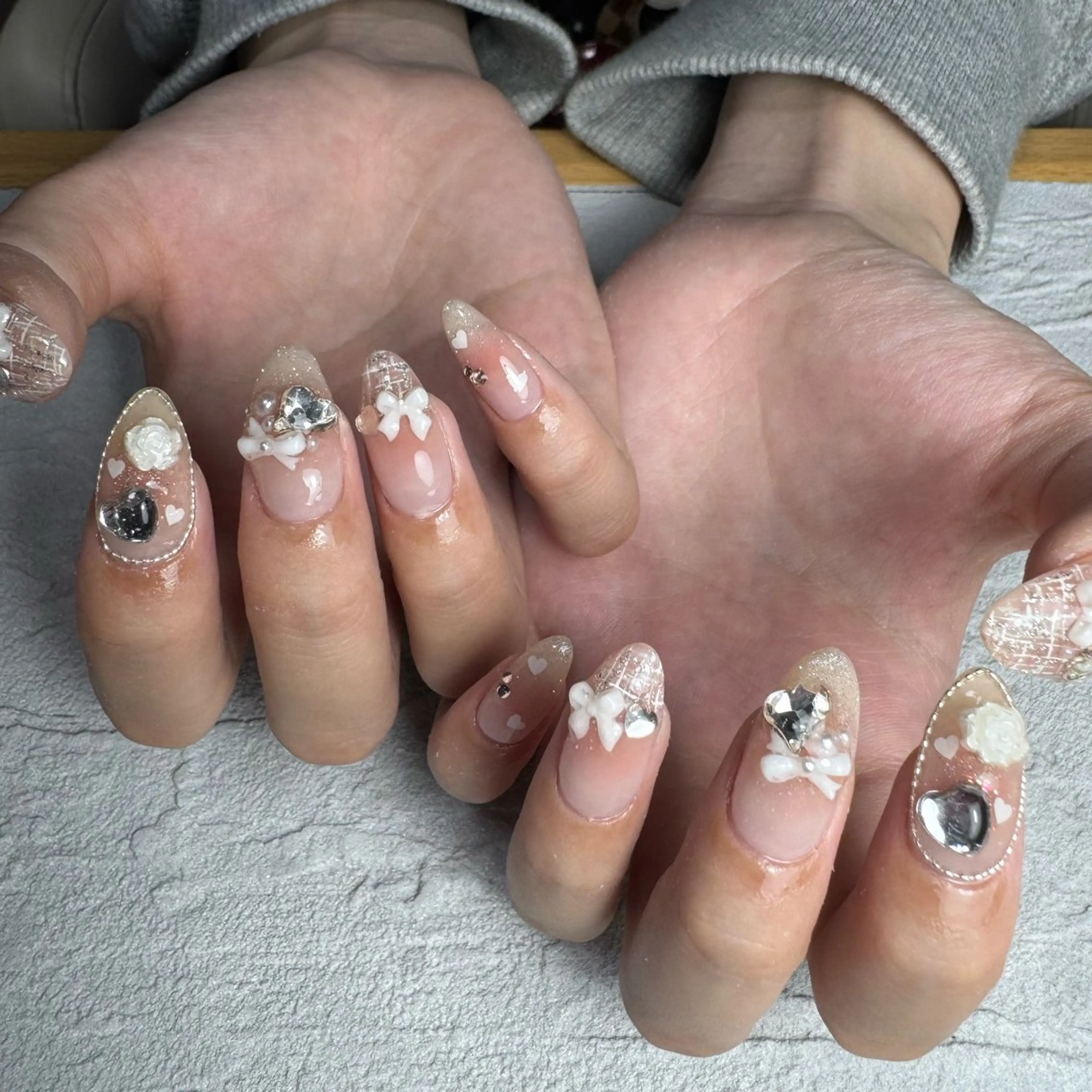 ネイル Re:Smil所属・☺︎ NOZOMI☺︎のネイルデザイン