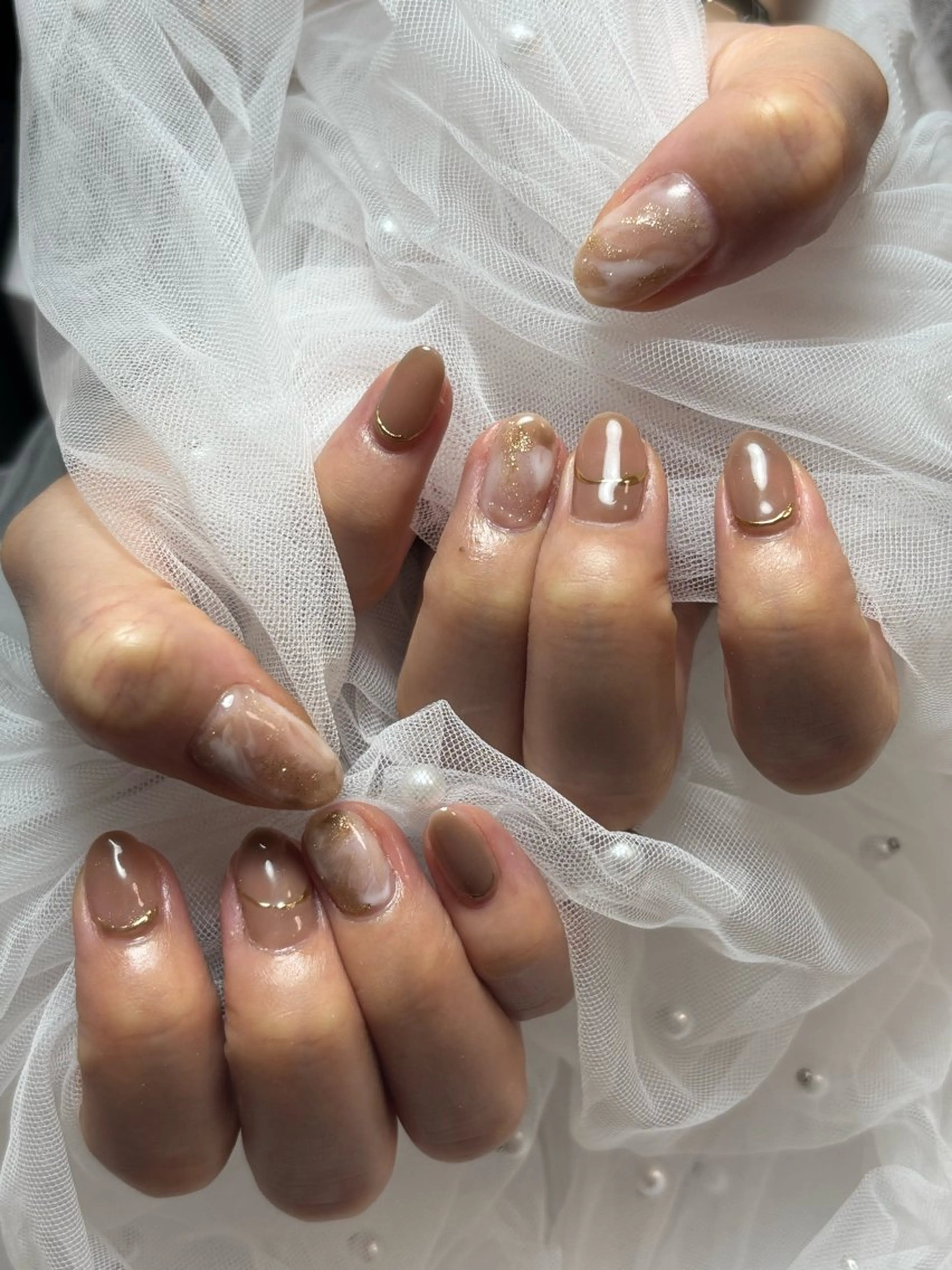 ネイル アートネイル ニュアンスネイル 三本 綾奈のネイルデザイン