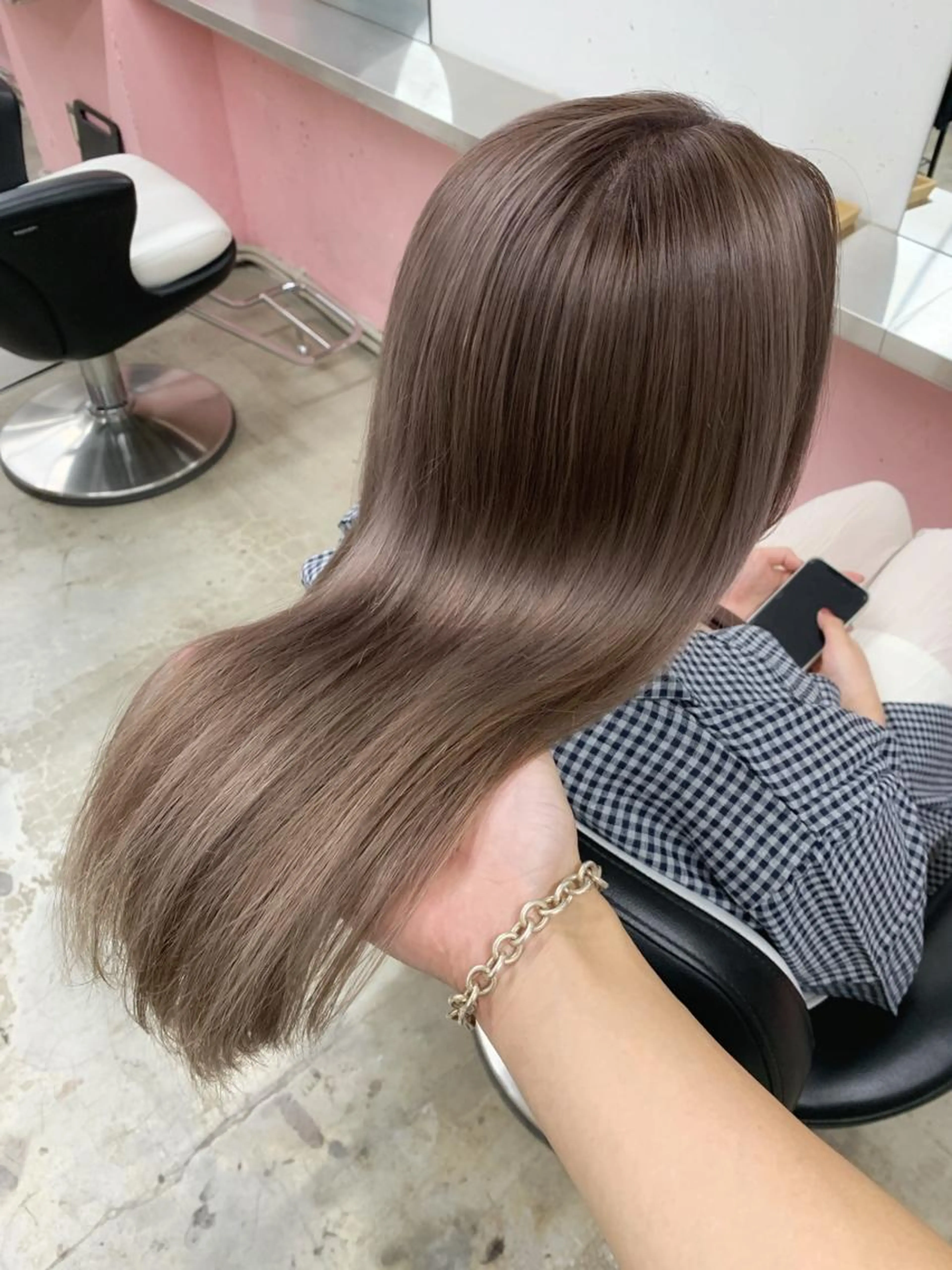 💗【1日3名様限定】💗カット➕透明感カラー➕オーダーメイド高級トリートメントの写真