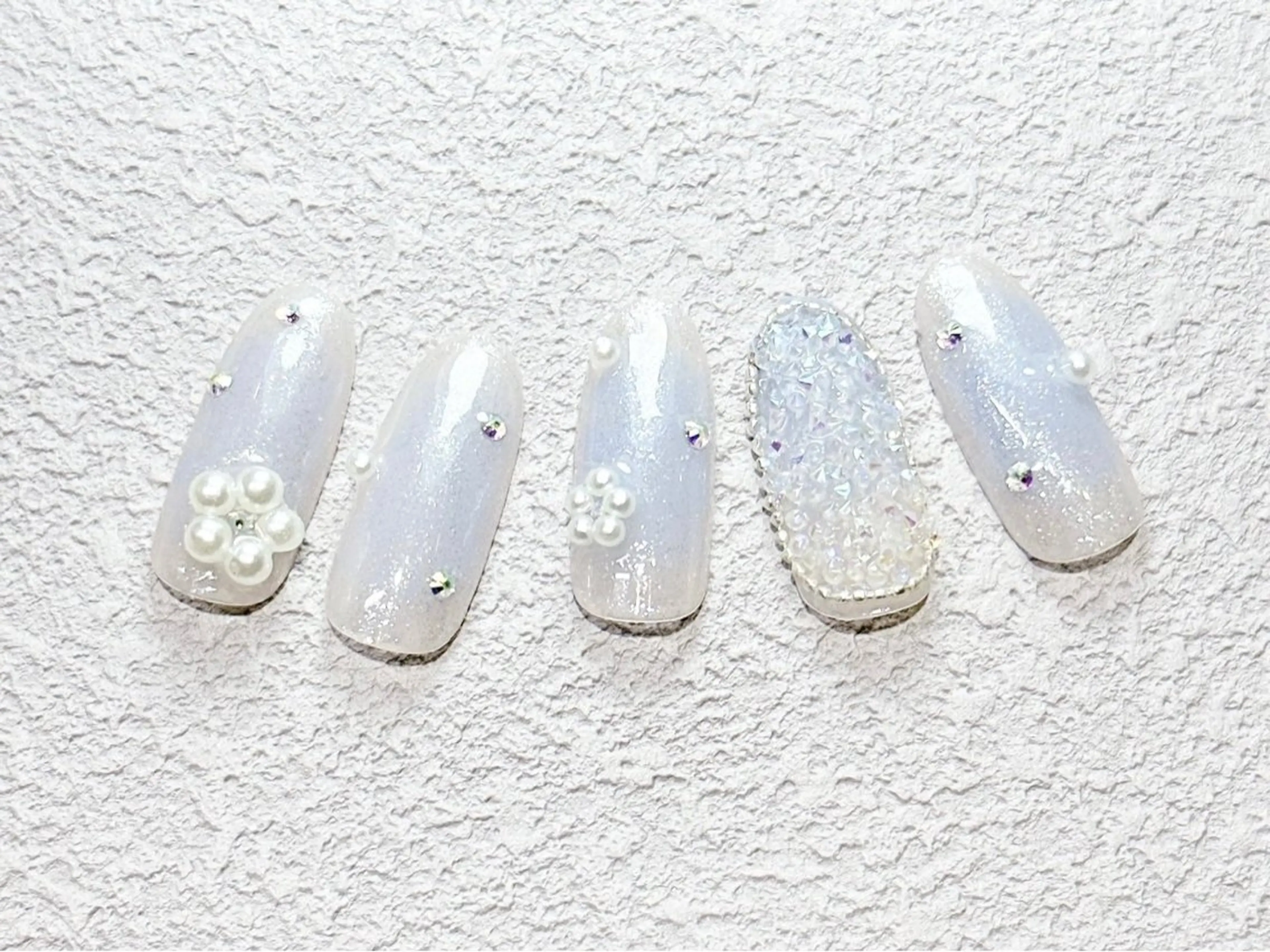 ネイル フットネイル ジェルネイル マグネットネイル 持ち込み ニュアンスネイル ネイルサロン パールのネイルデザイン