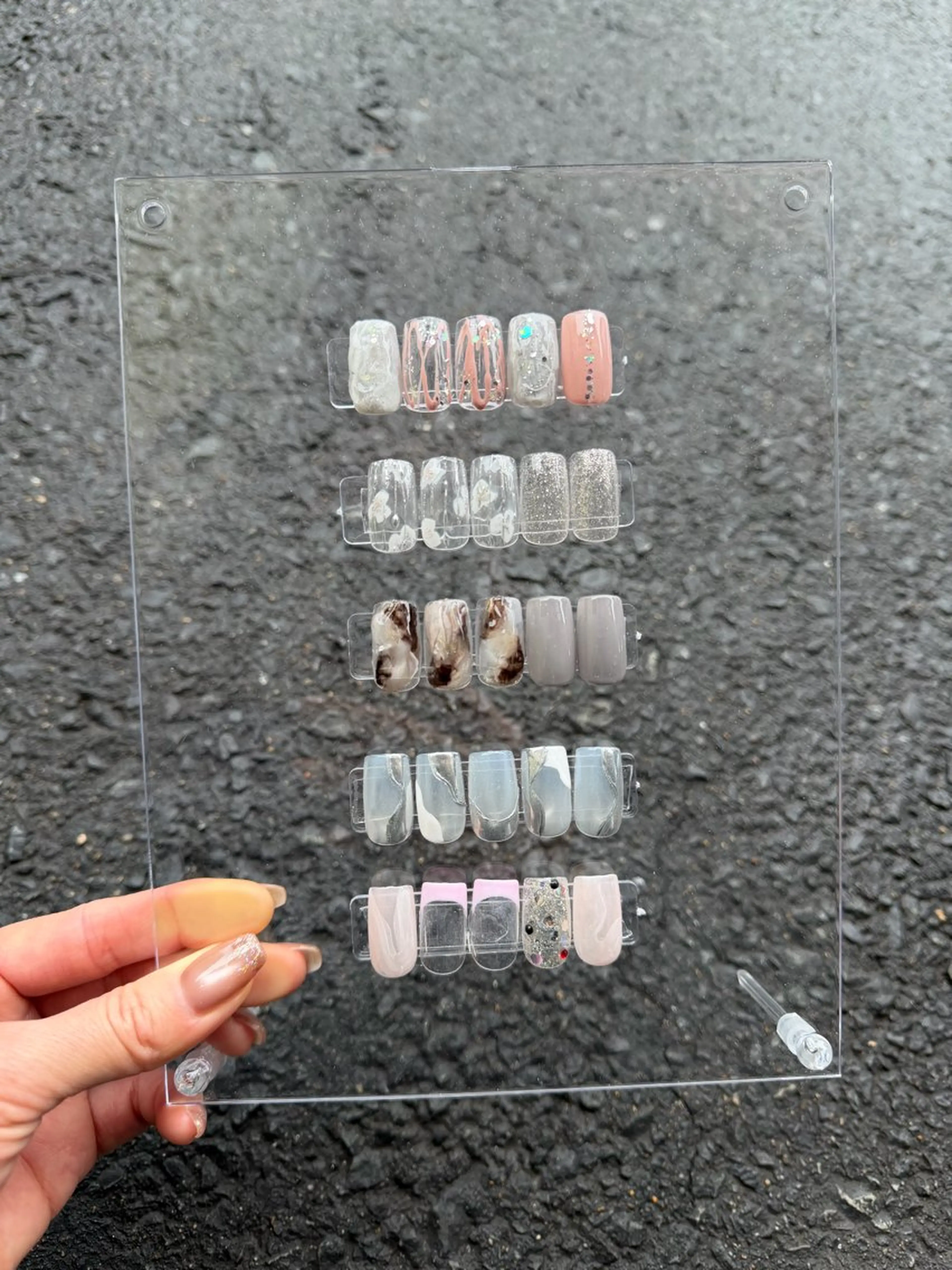 ネイル ハンドネイル 吉岡 萌花のネイルデザイン