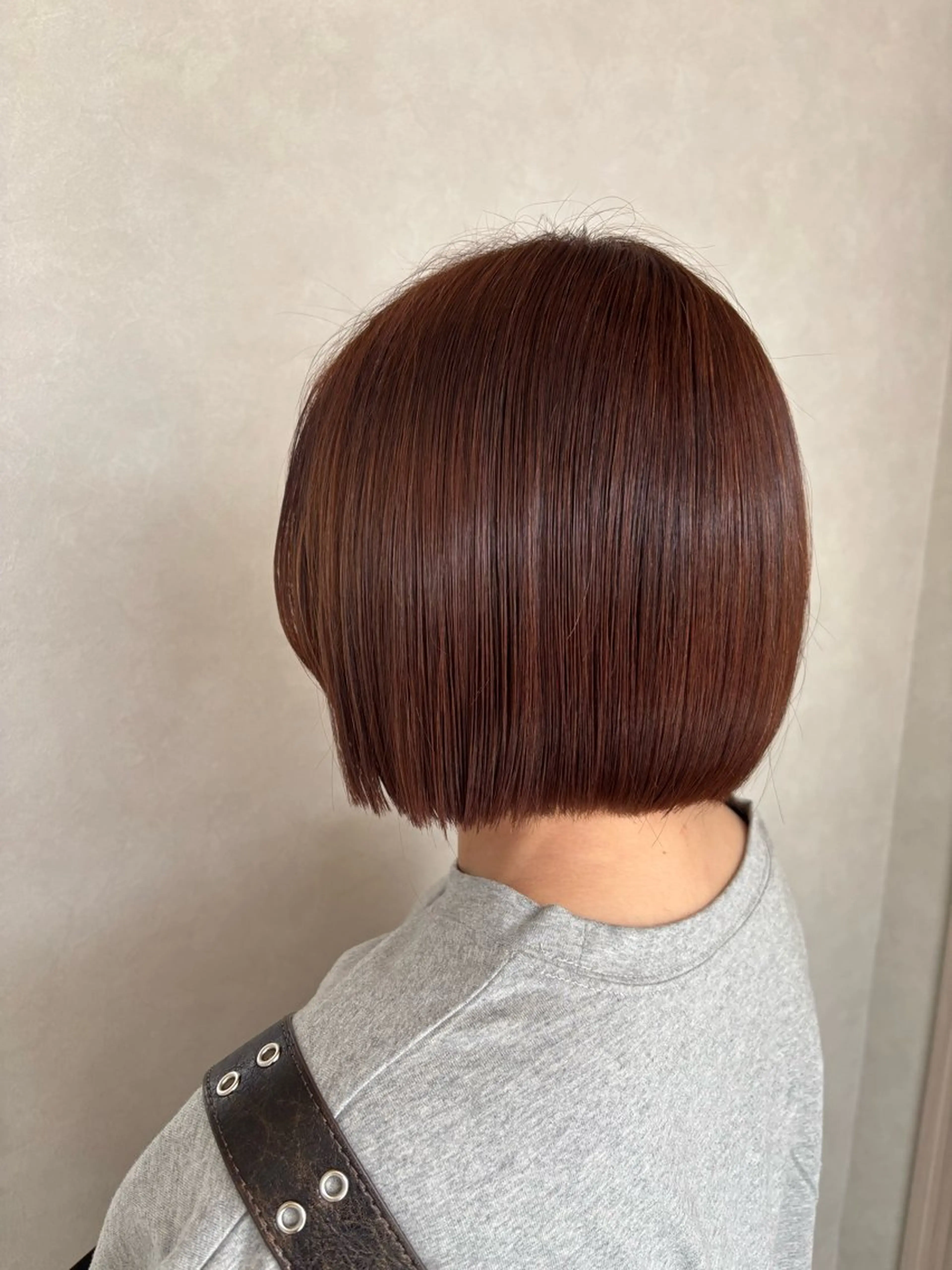 ミディアム カラー カット A.BY.WHO マヤのヘアスタイル