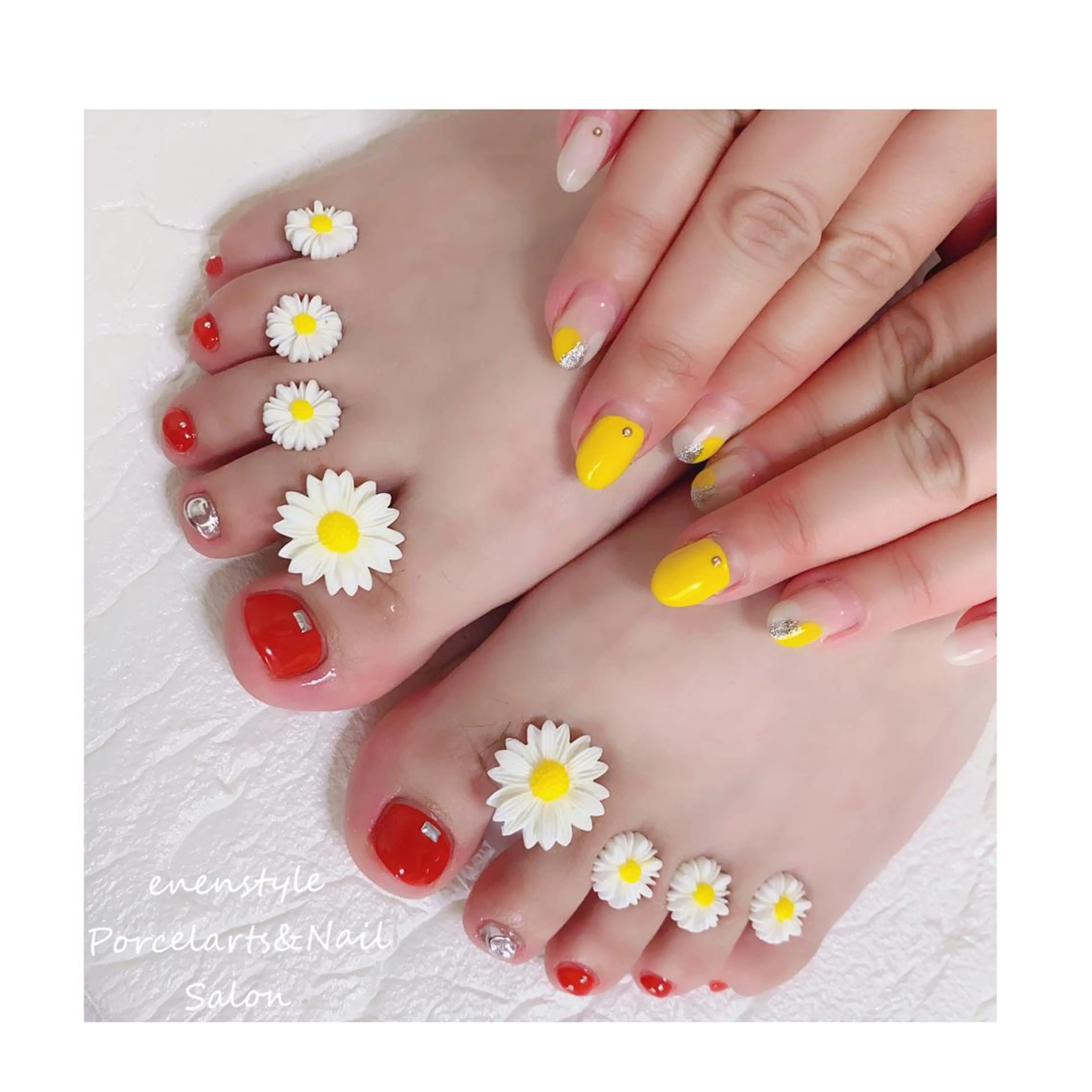 ミディアム ネイル ジェルネイル ニュアンスネイル オフィスネイル ワンカラーネイル パラジェル ハンドネイル フットネイル 👑enen style👑のネイルデザイン