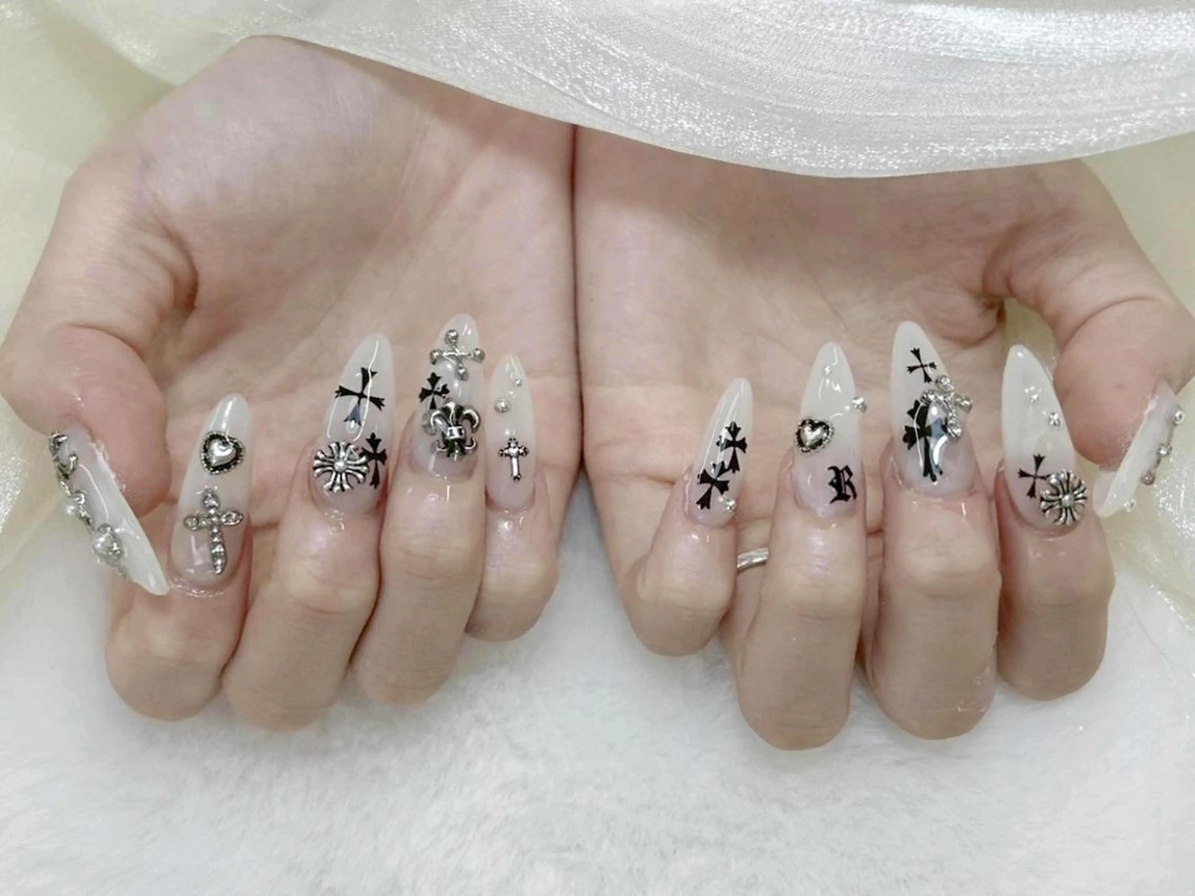 初回オフ無料🎀150分ワンカラーパーツ放題¥11800(店内パーツ全て、ゴテゴテデザインOK！の写真