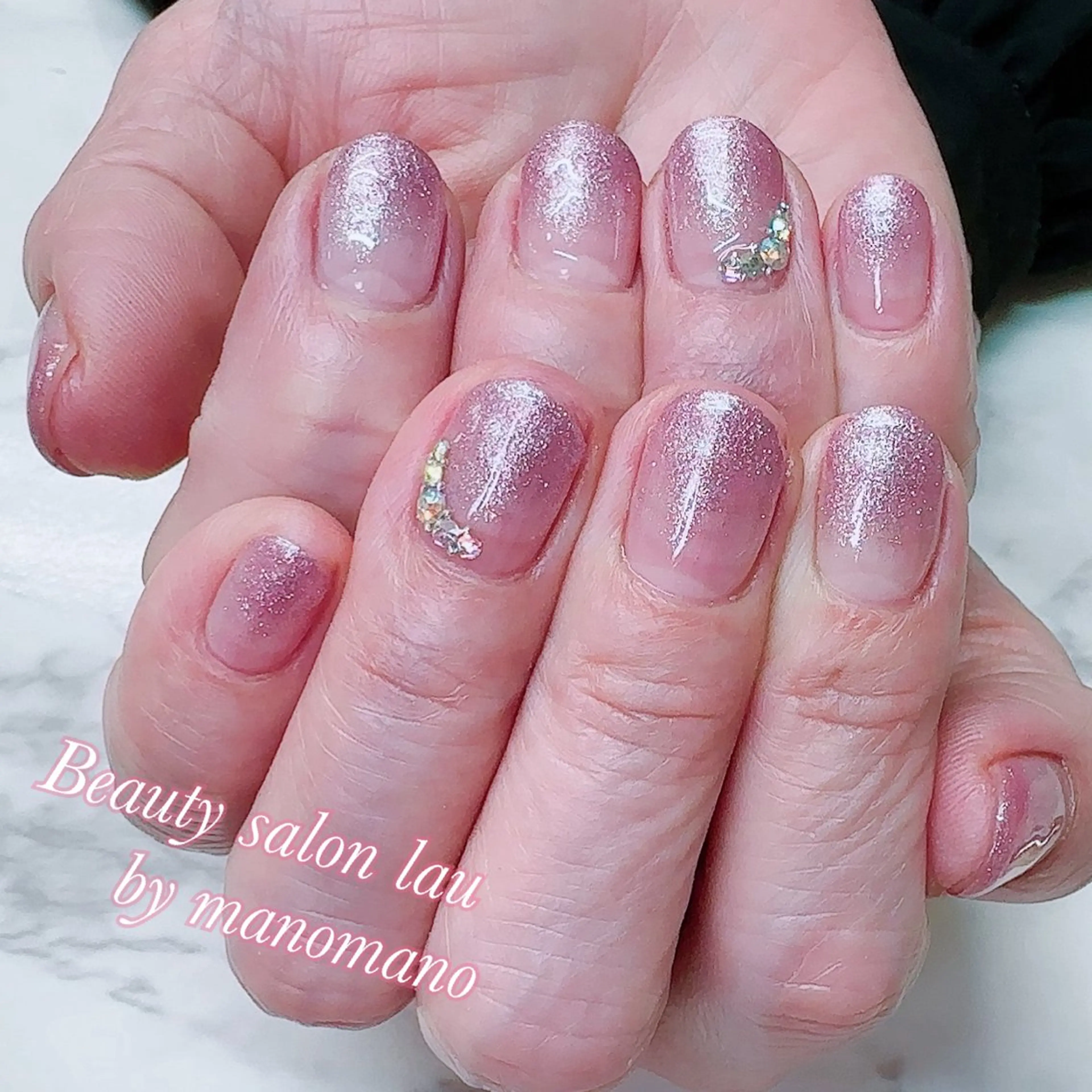 ネイル ハンドネイル ラウバイマノマノ なかざとのネイルデザイン