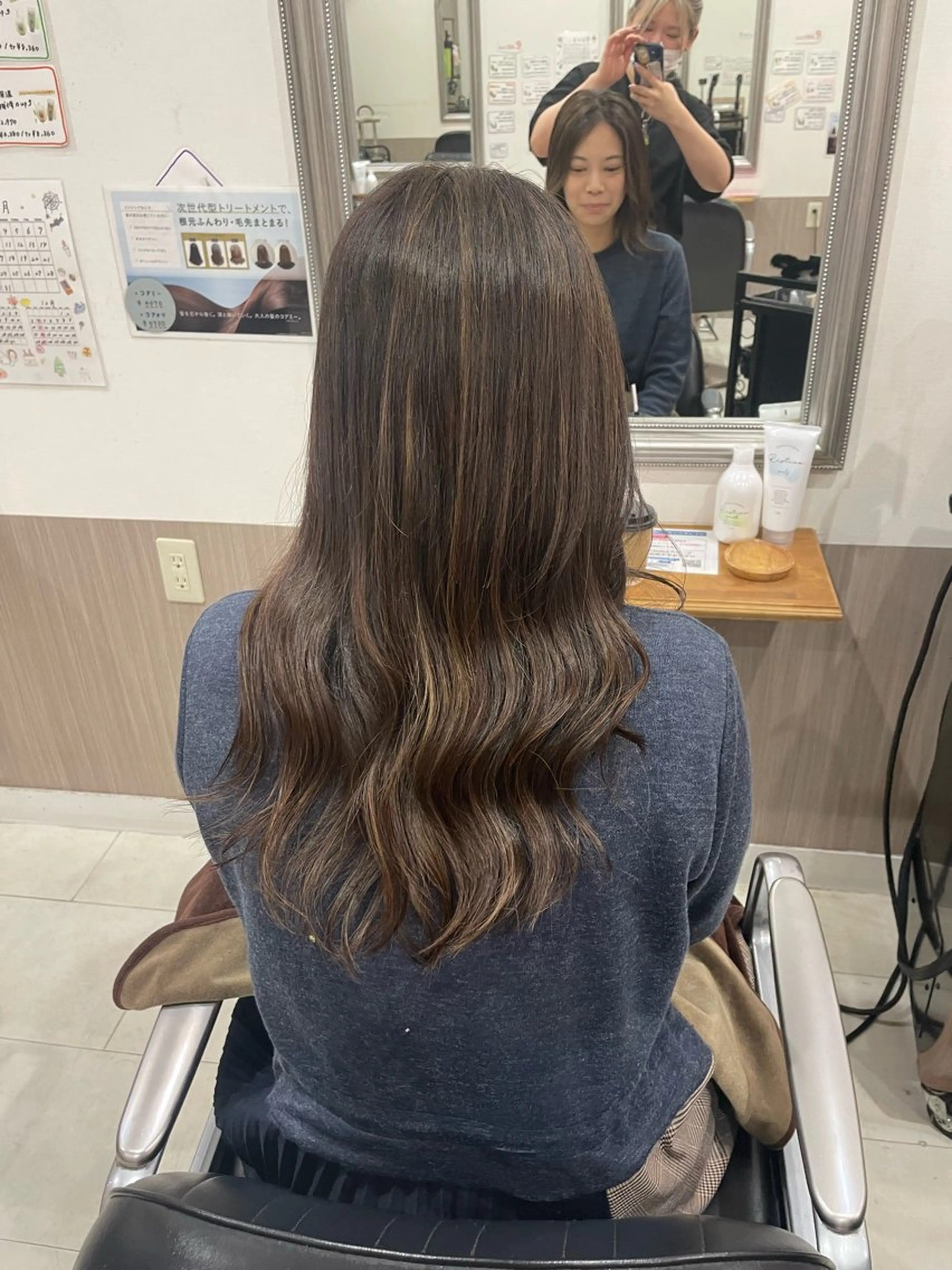 カラー ヘアカラー 艶髪🥣透明感カラー 🫧前田奈津実のヘアスタイル