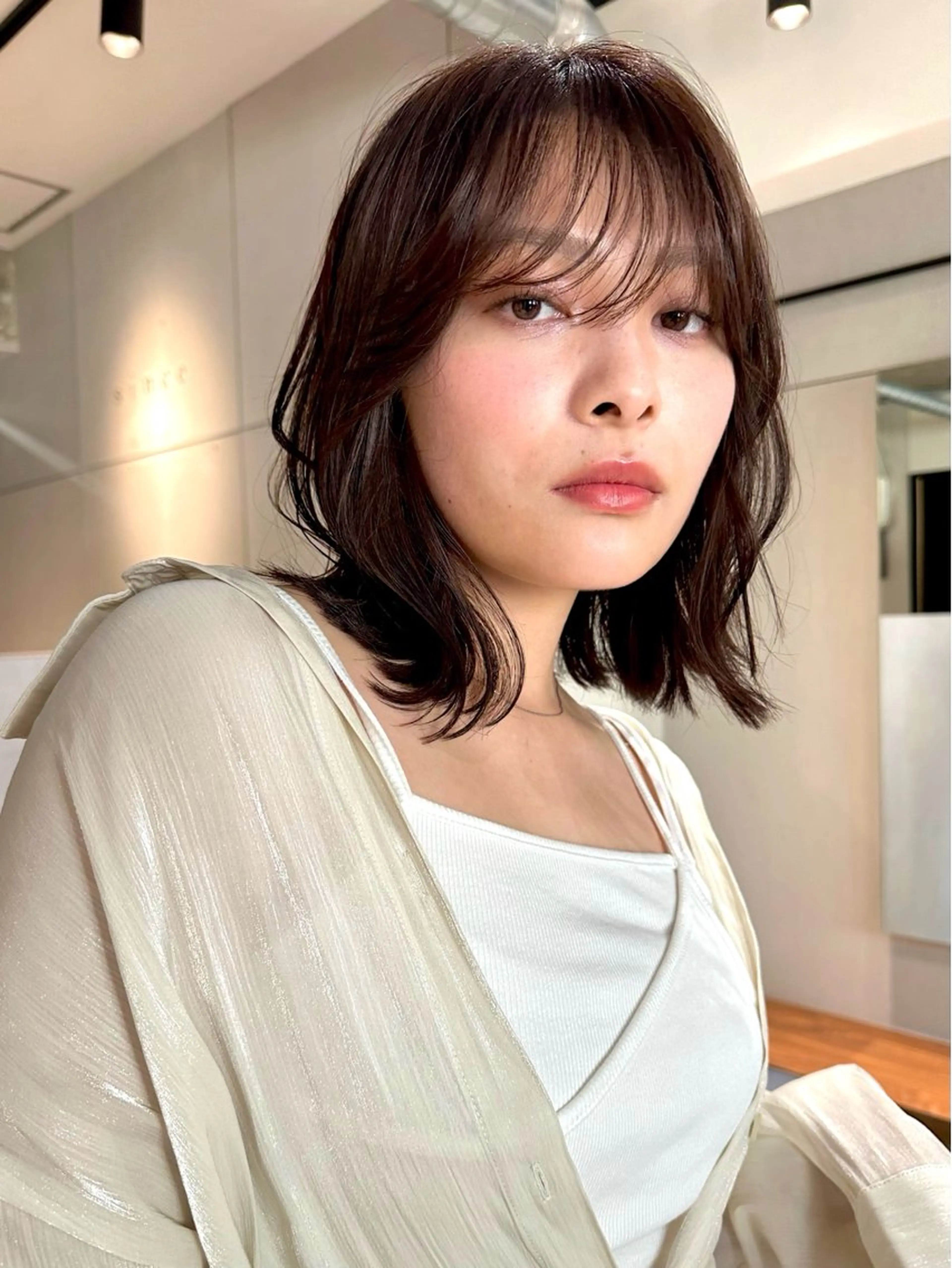 ミディアム カラー パーマ kazuki【顔周り ×レイヤーカット】のヘアスタイル