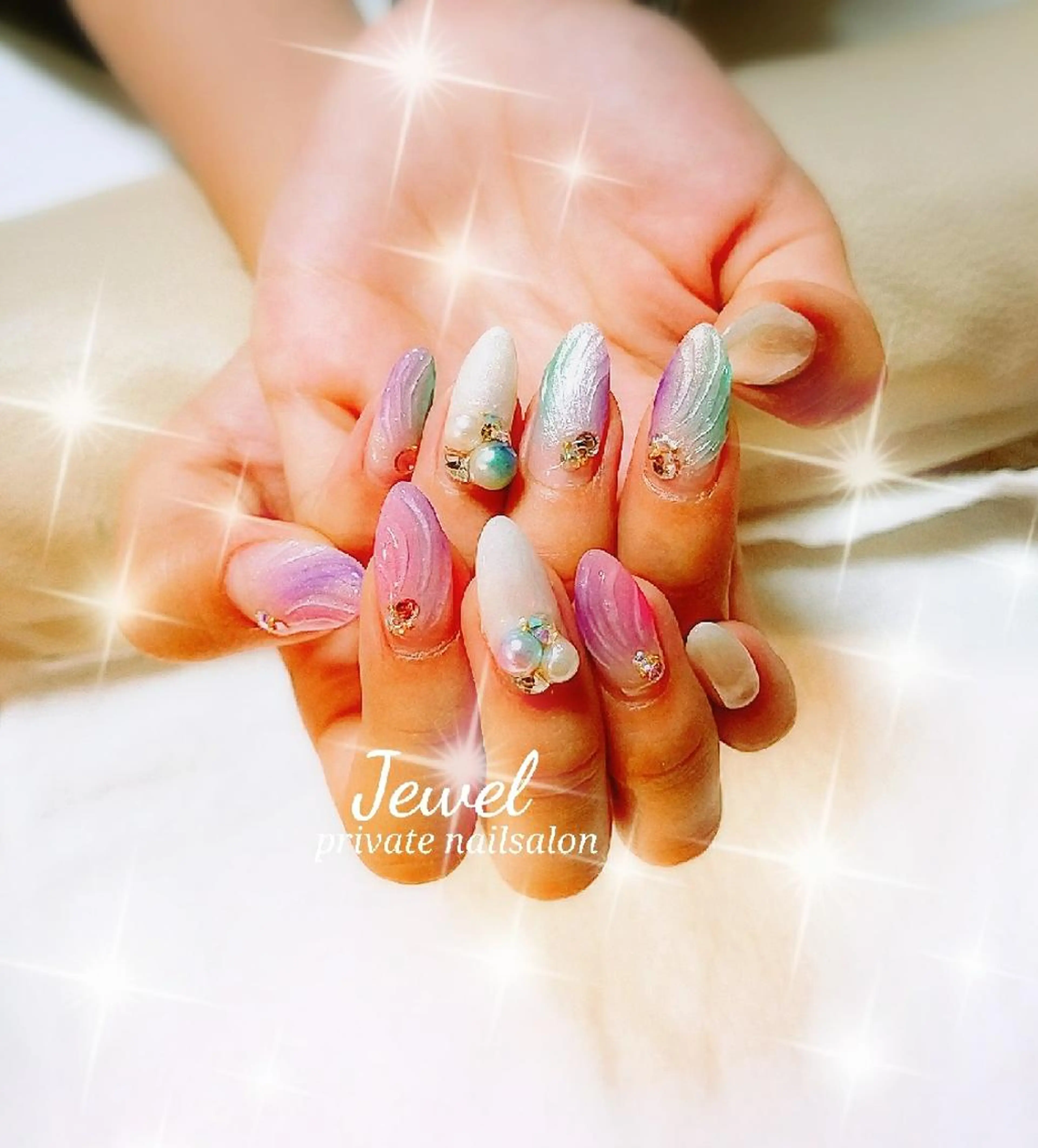 ネイル その他(ネイル) ＪＥＷＥＬ ＮＡＩＬのネイルデザイン