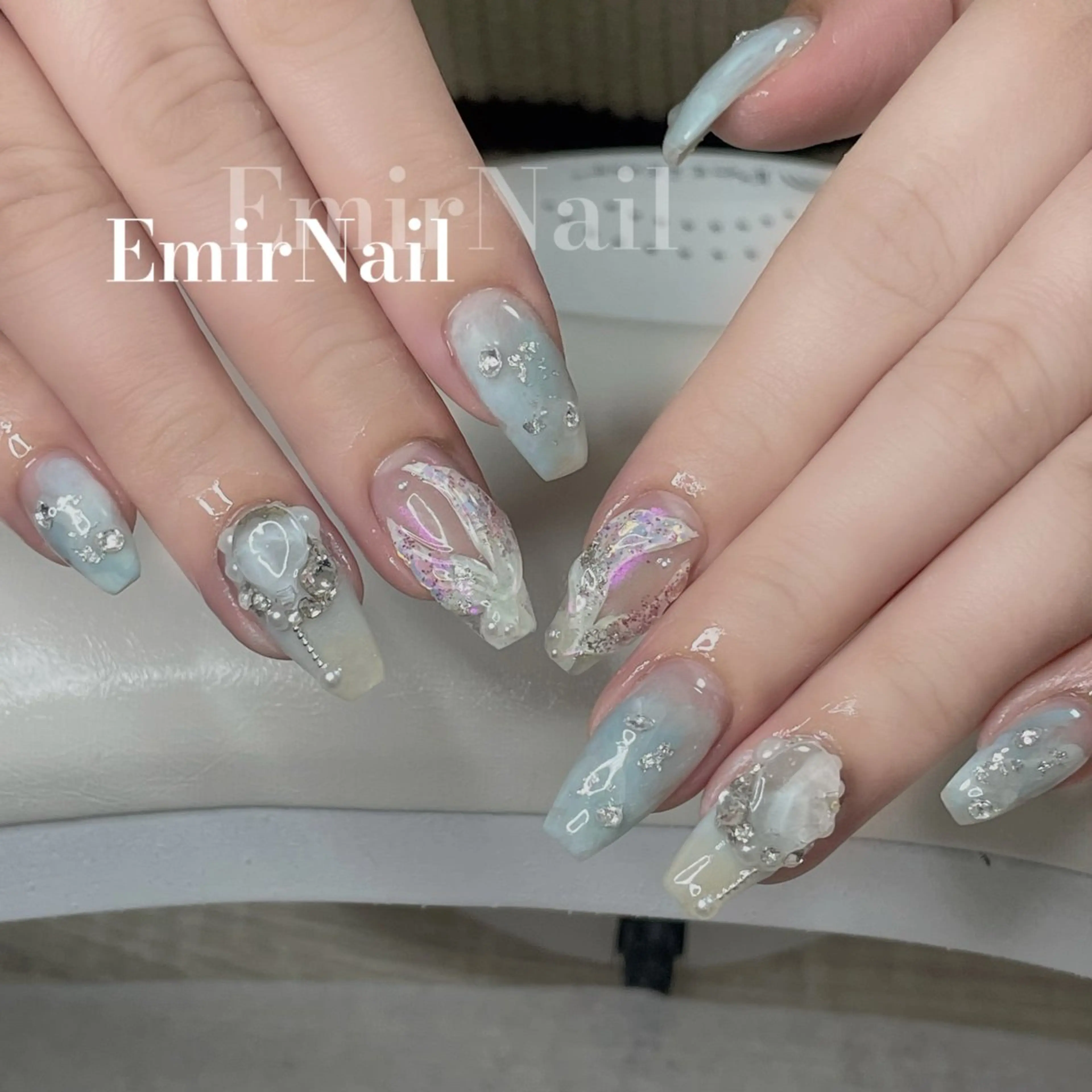 ネイル Emir Nailのネイルデザイン