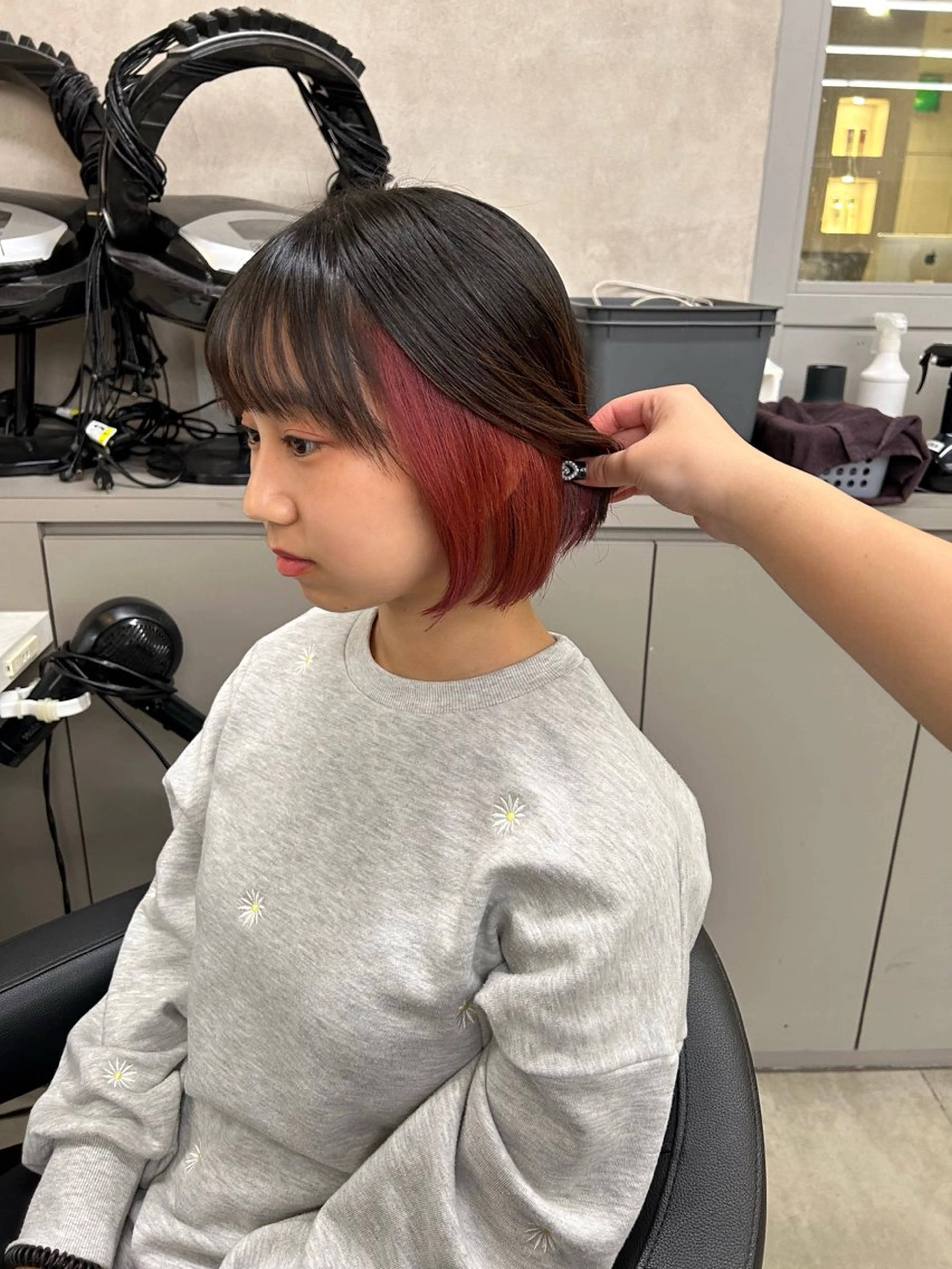 カラー 透明感ベージュ🤎 ナチュラルレイヤーのヘアスタイル