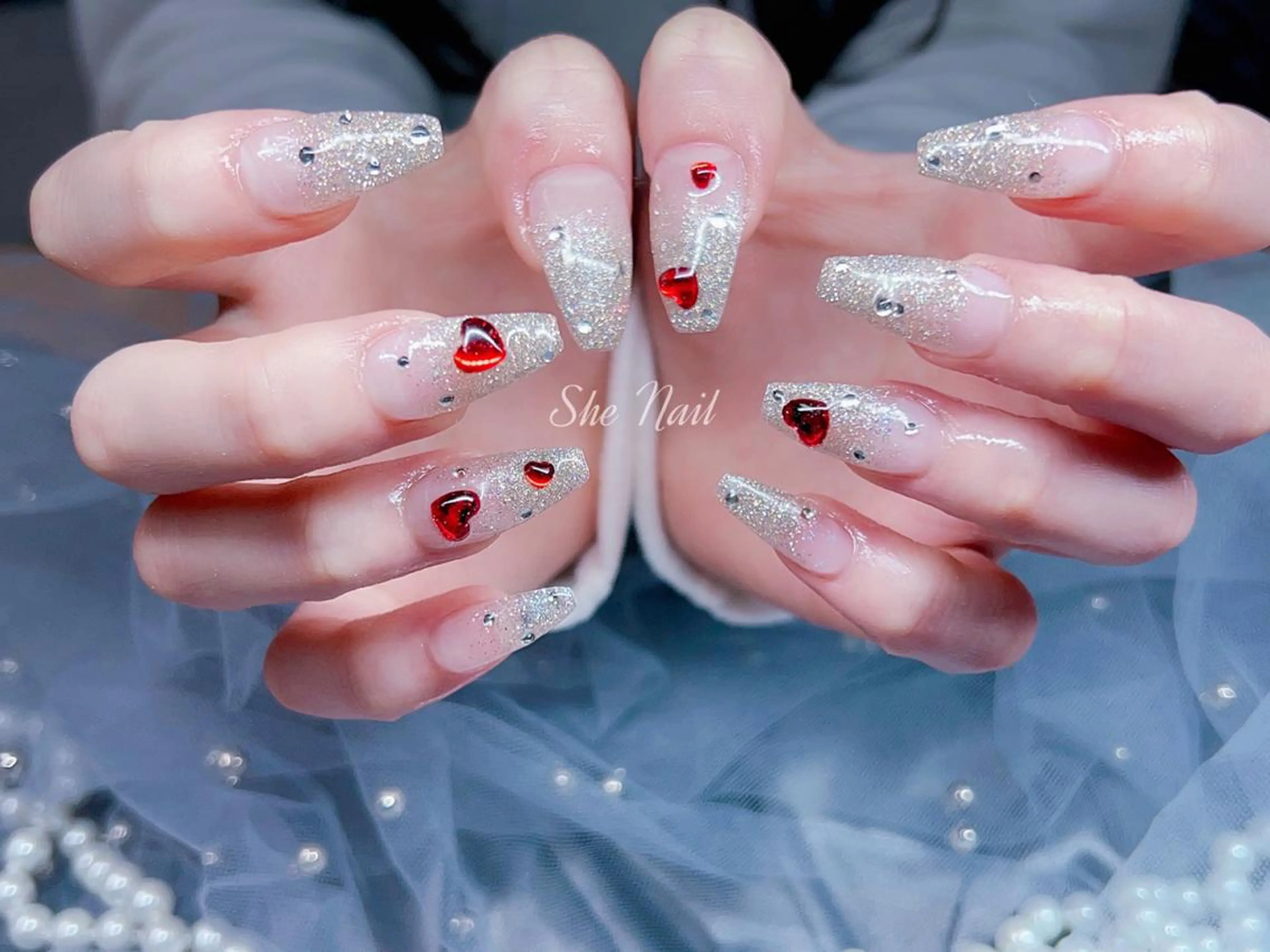 ネイル チークネイル 長さ出し マグネットネイル 持ち込み ワンカラーネイル ハンドネイル She   Nail所属・ISA_ BELLAのネイルデザイン