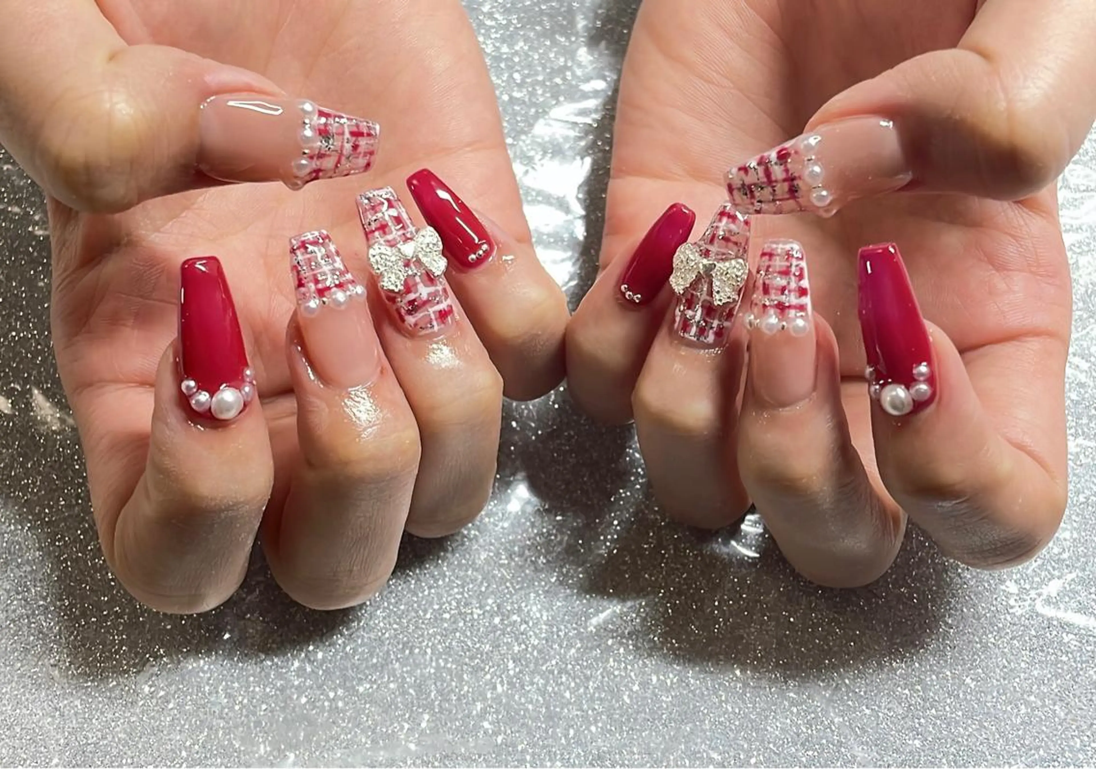 ネイル ハンドネイル VIERU 🌈🎀💖のネイルデザイン