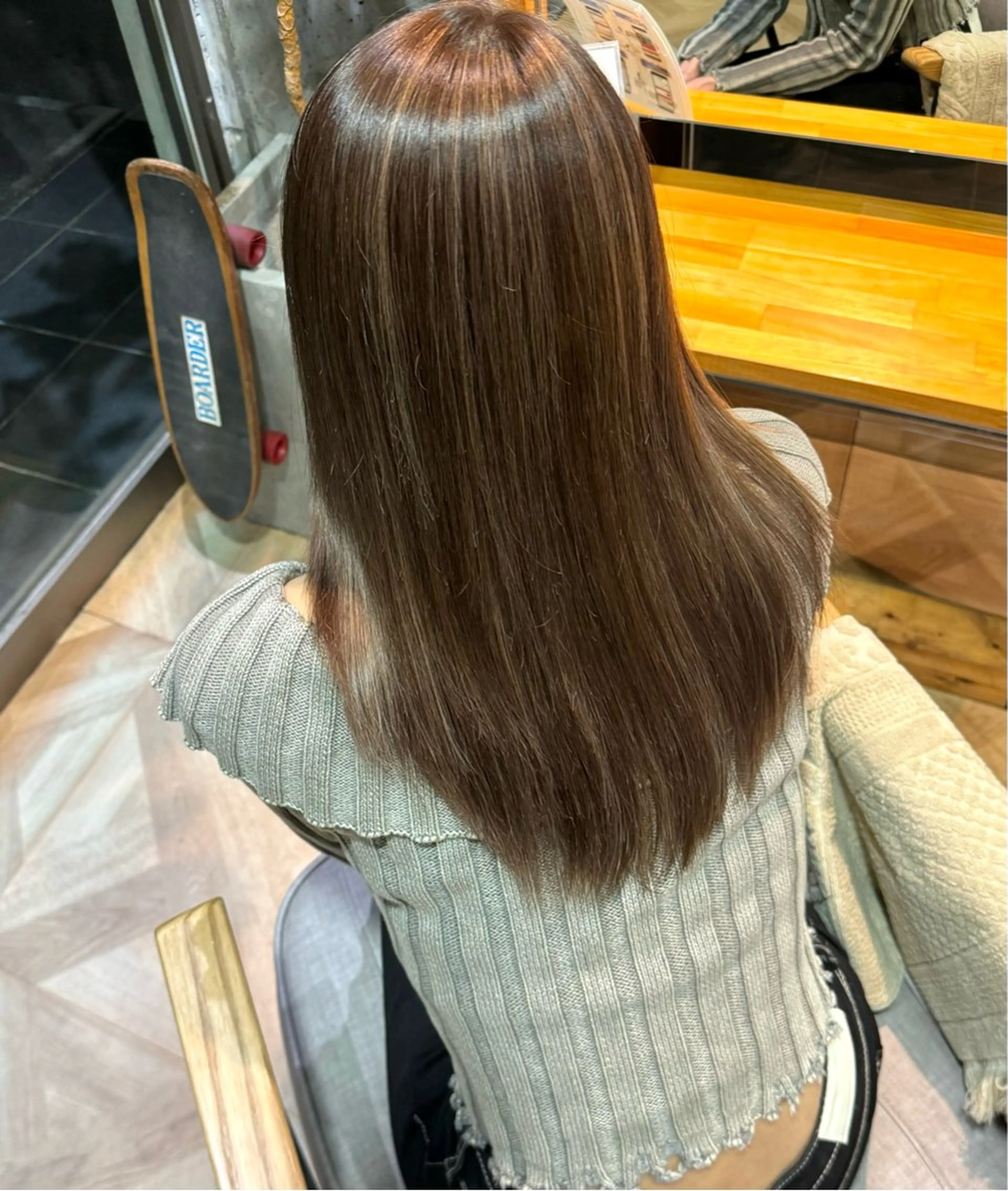 セミロング カラー シールエクステ 🪽CHIAKIのヘアスタイル