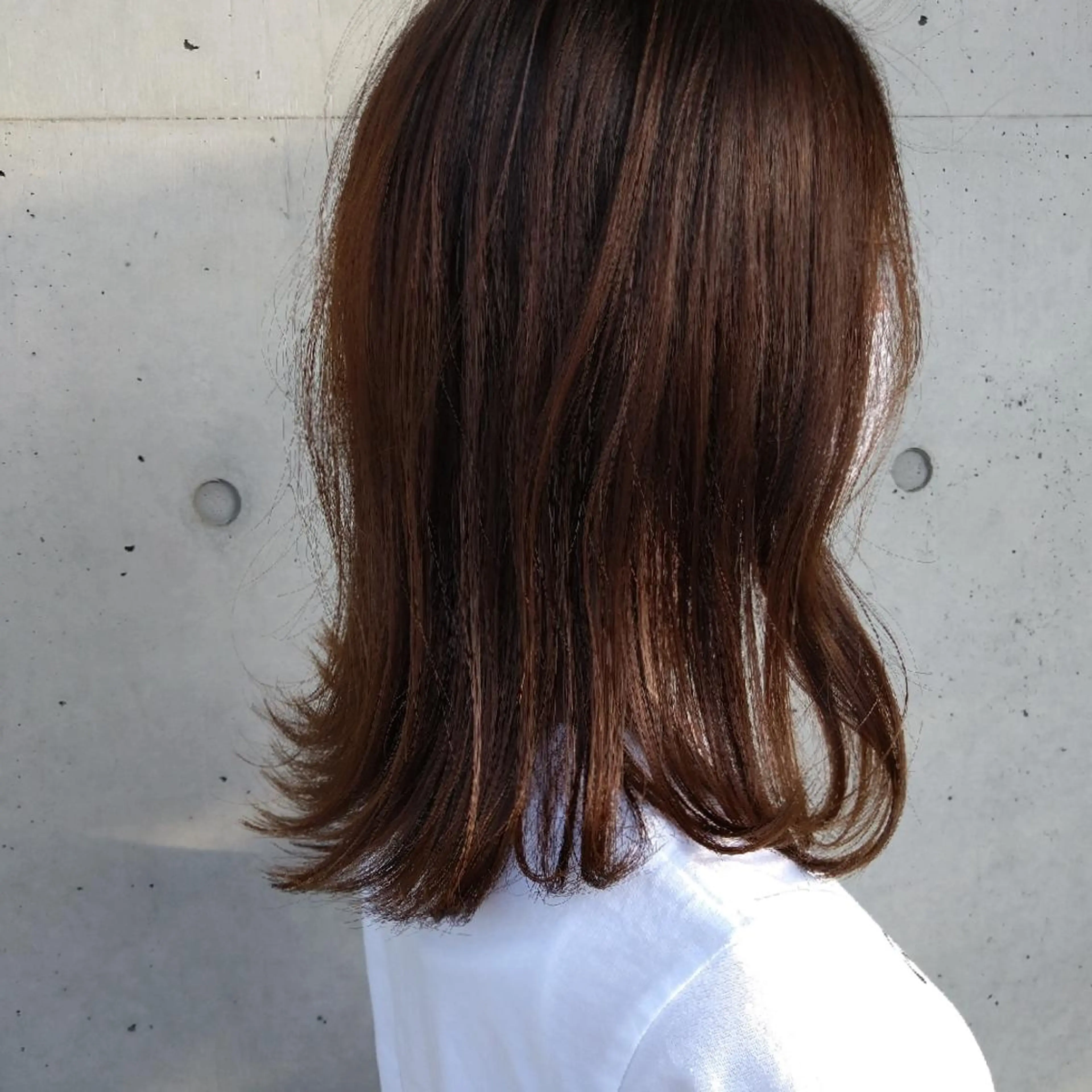 ミディアム 山田 智加のヘアスタイル