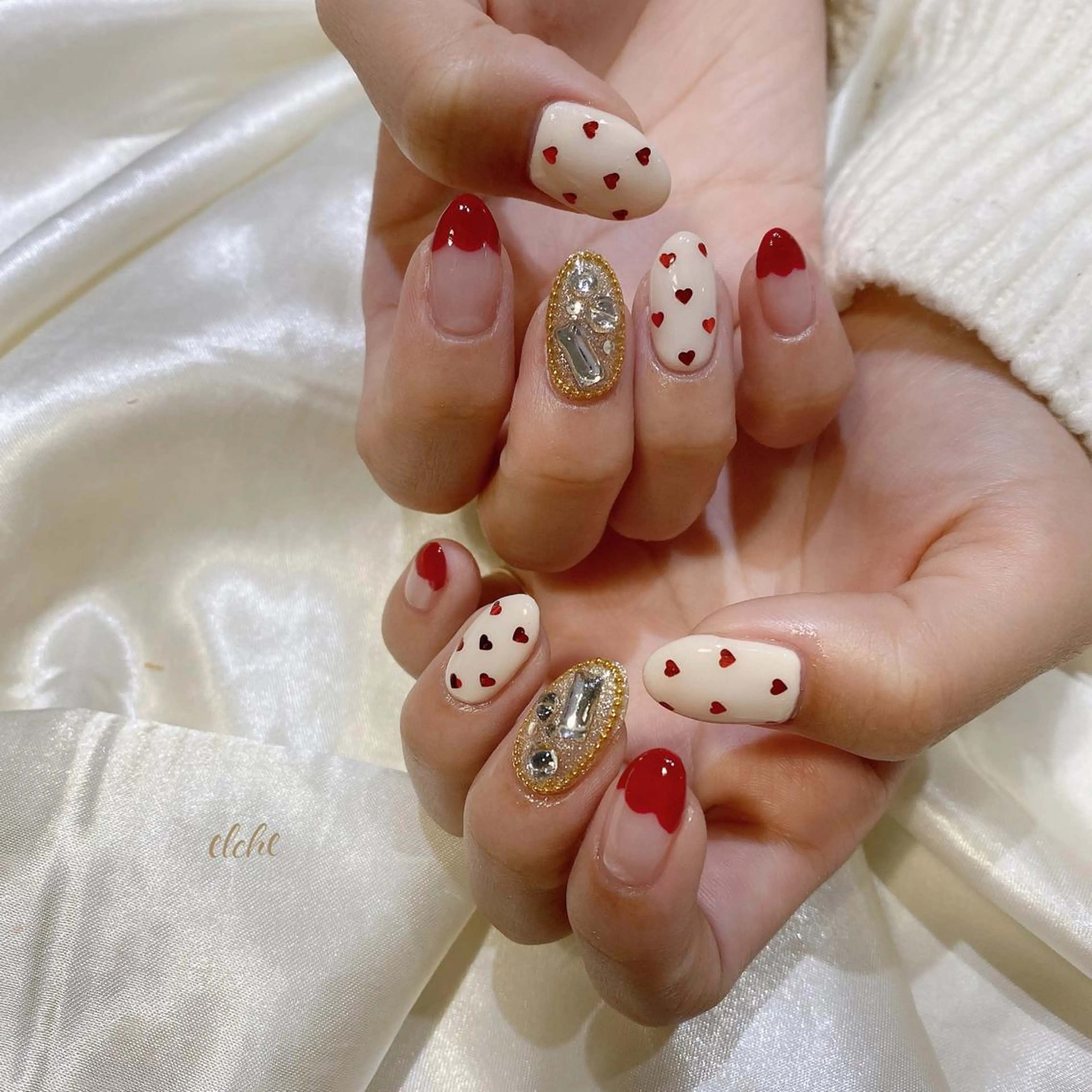ネイル ハンドネイル 西岡 杏のネイルデザイン