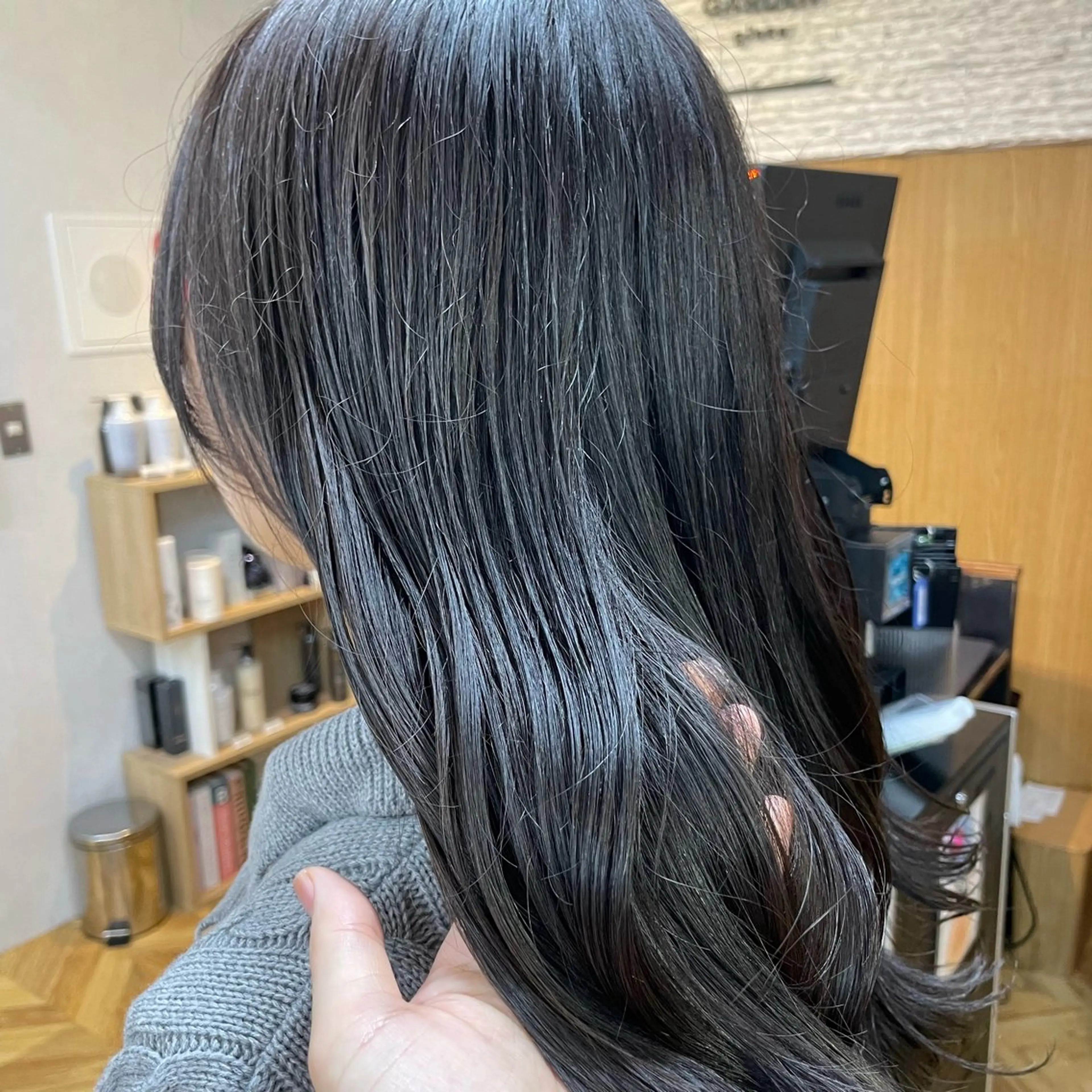 セミロング カラー ヘアカラー 為近日向子🐥暖色 💘顔周りカット🌈のヘアスタイル