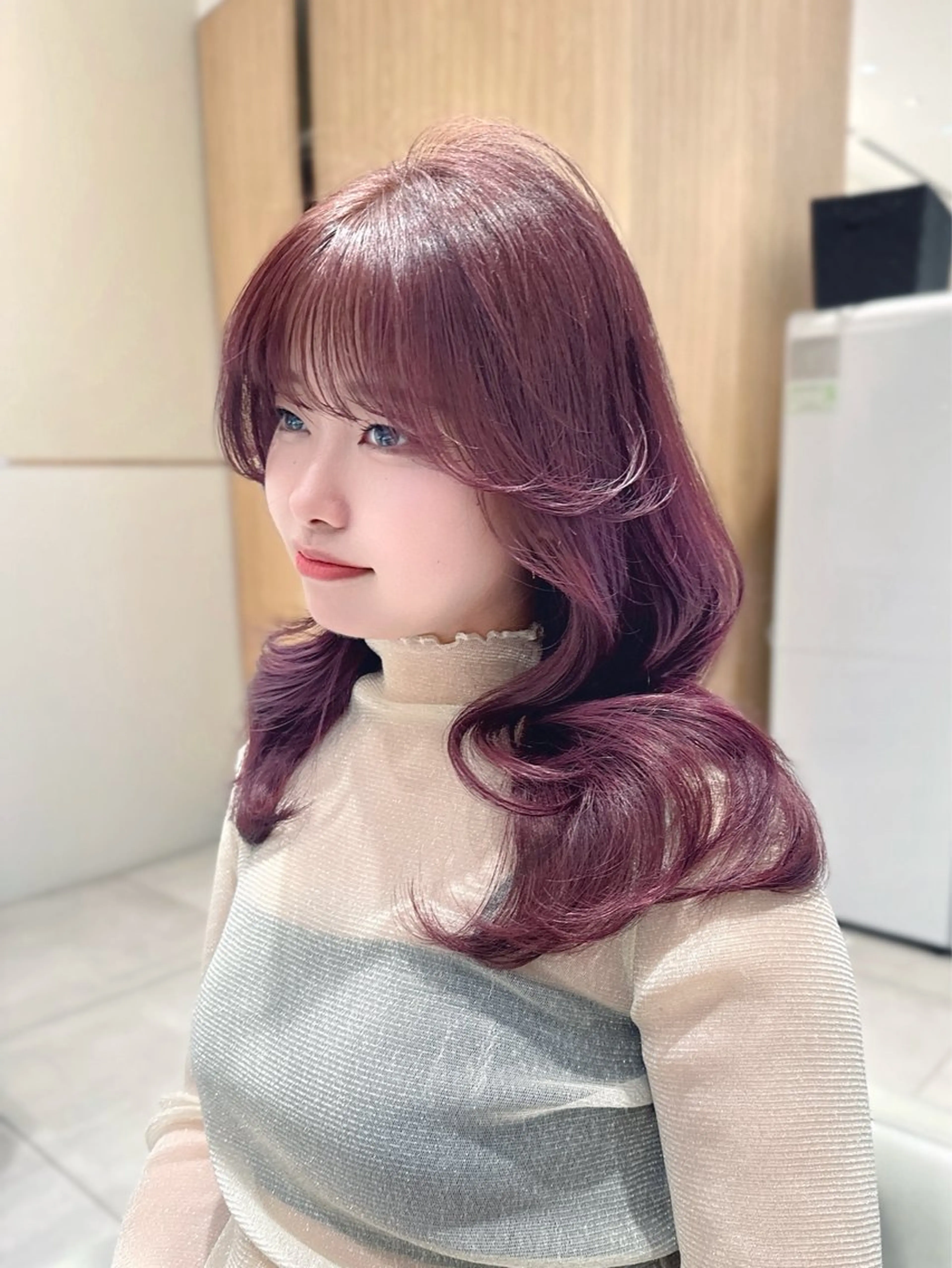 ロング カラー カット ヘアカラー トリートメント ヘッドスパ ヘアセット 韓国ヘア/レイヤー/ 顔まわり/りょーとのヘアスタイル