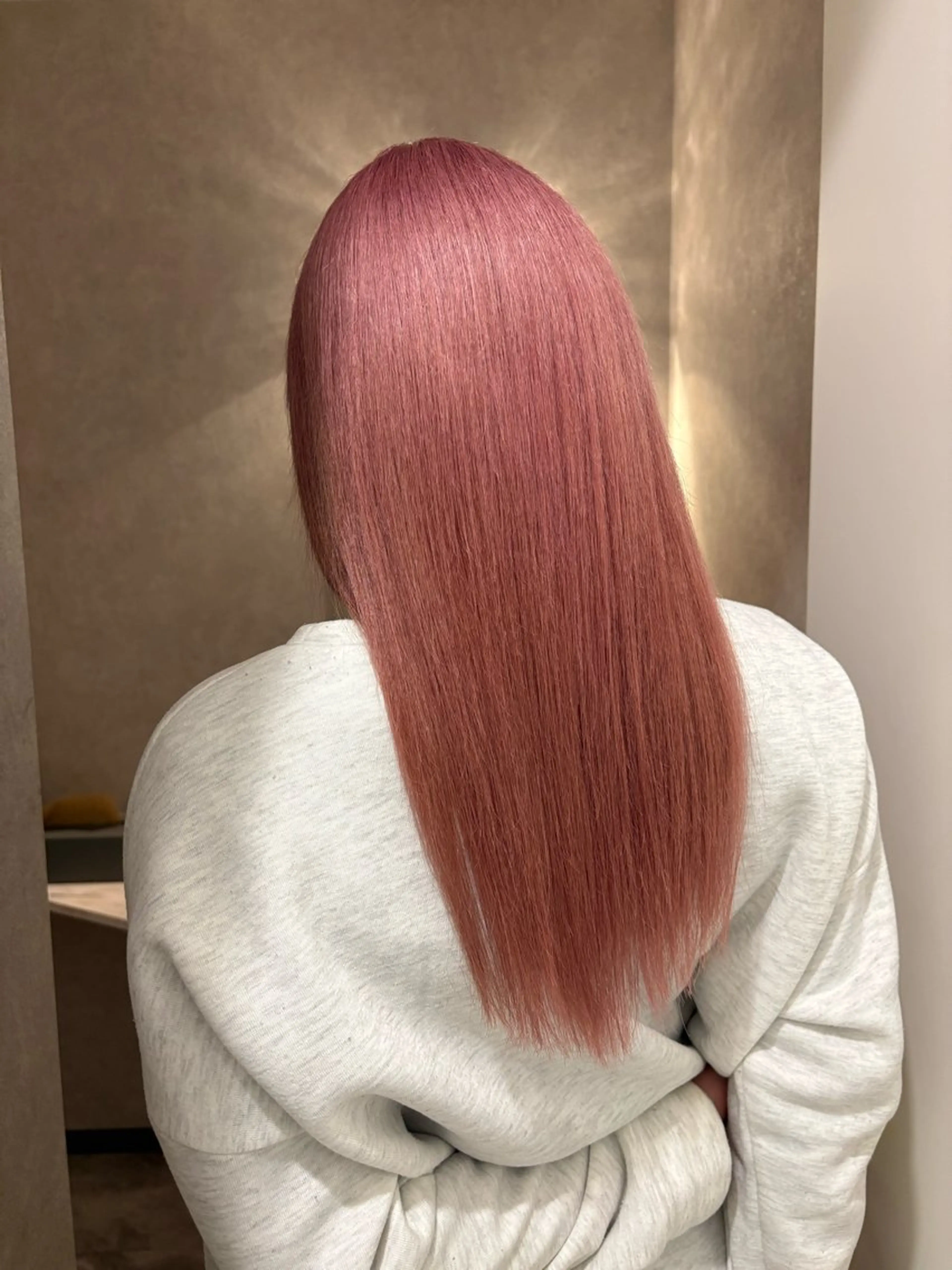 カラー 透明感カラー ピンクカラー ヘアカラー 村瀬 遼のヘアスタイル