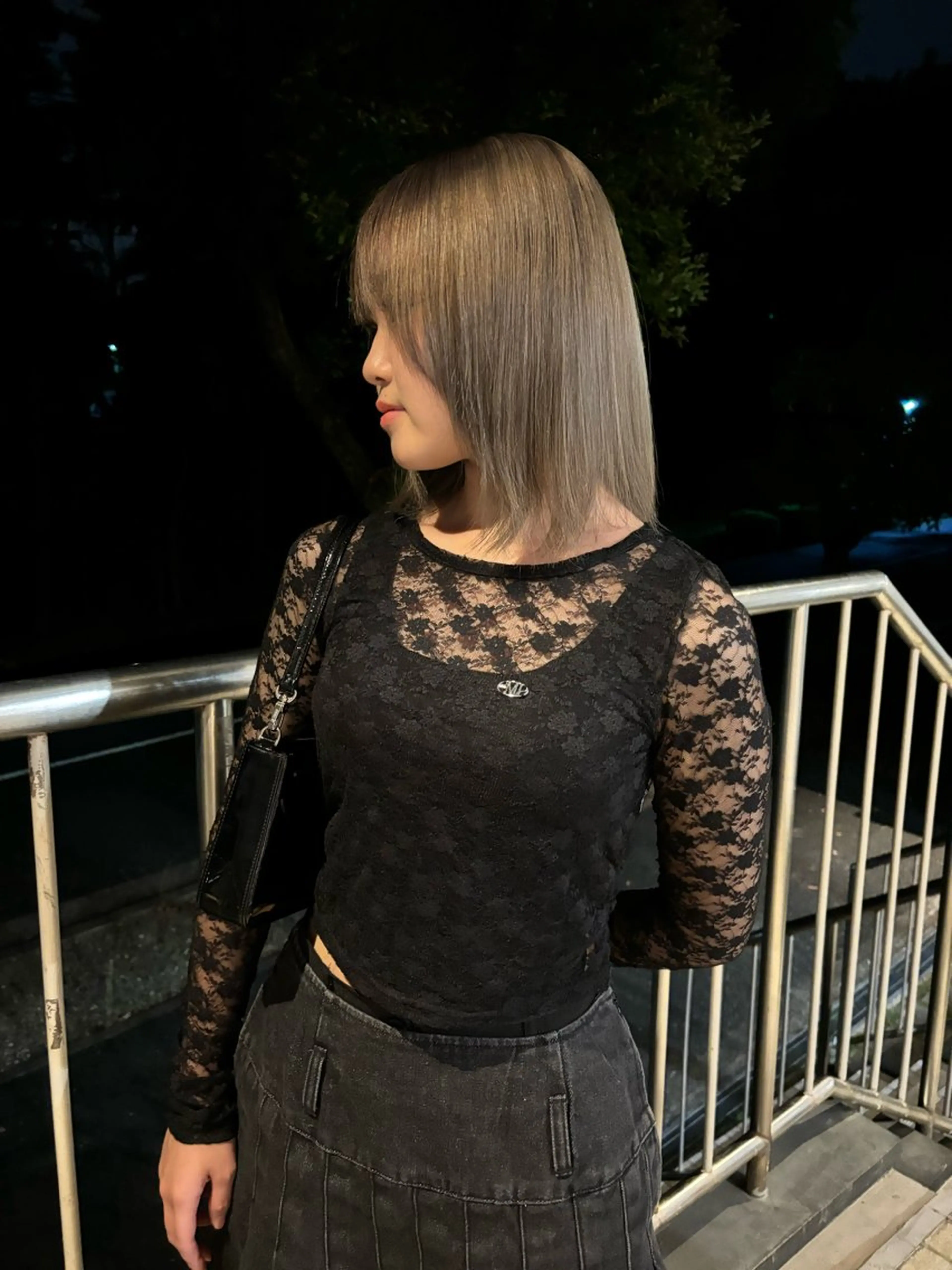 カラー 安食 友哉のヘアスタイル