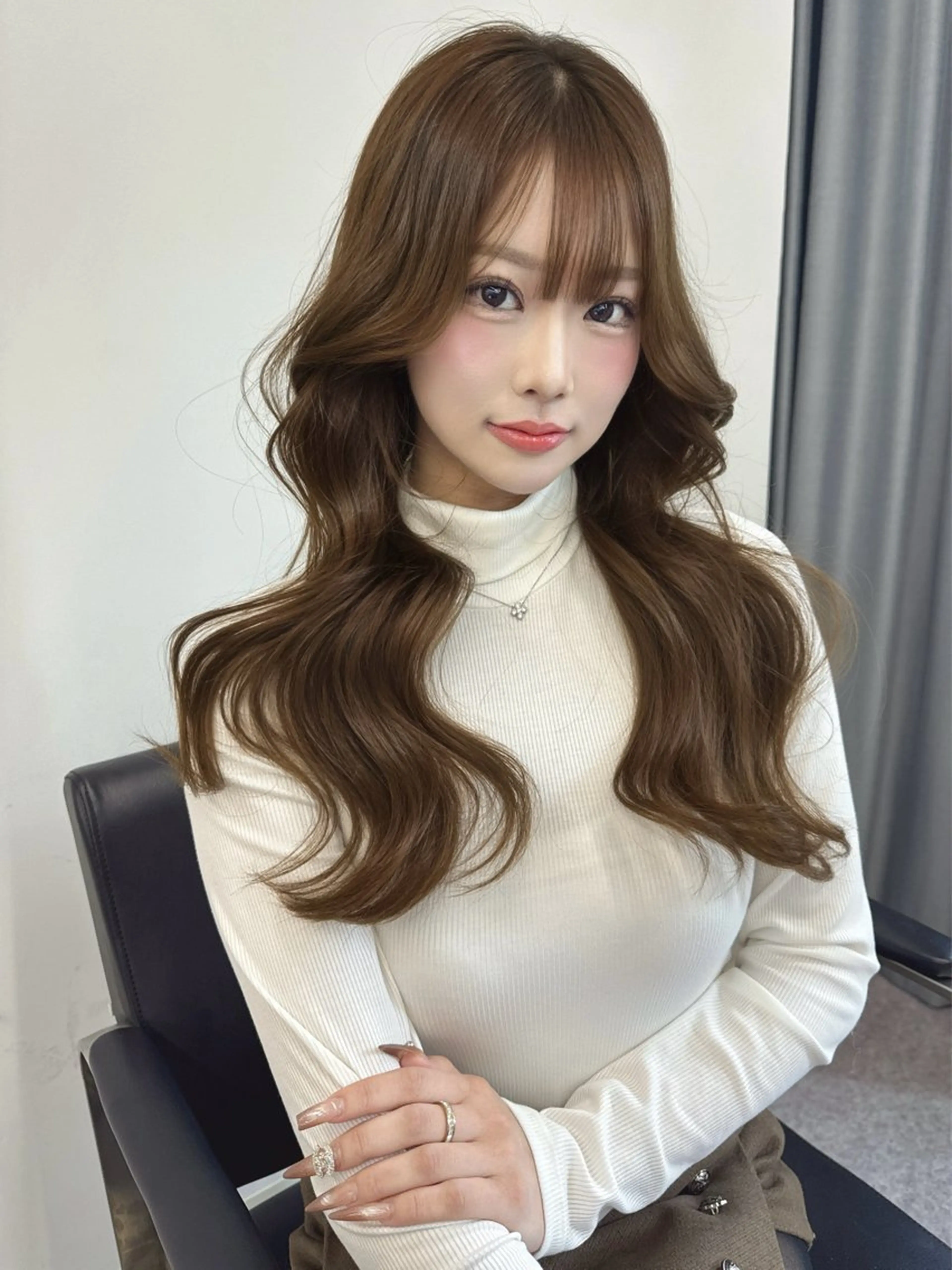 ロング ボブ ハイライト 髪質改善 夏目唯衣/透明感 /艶カラーのヘアスタイル