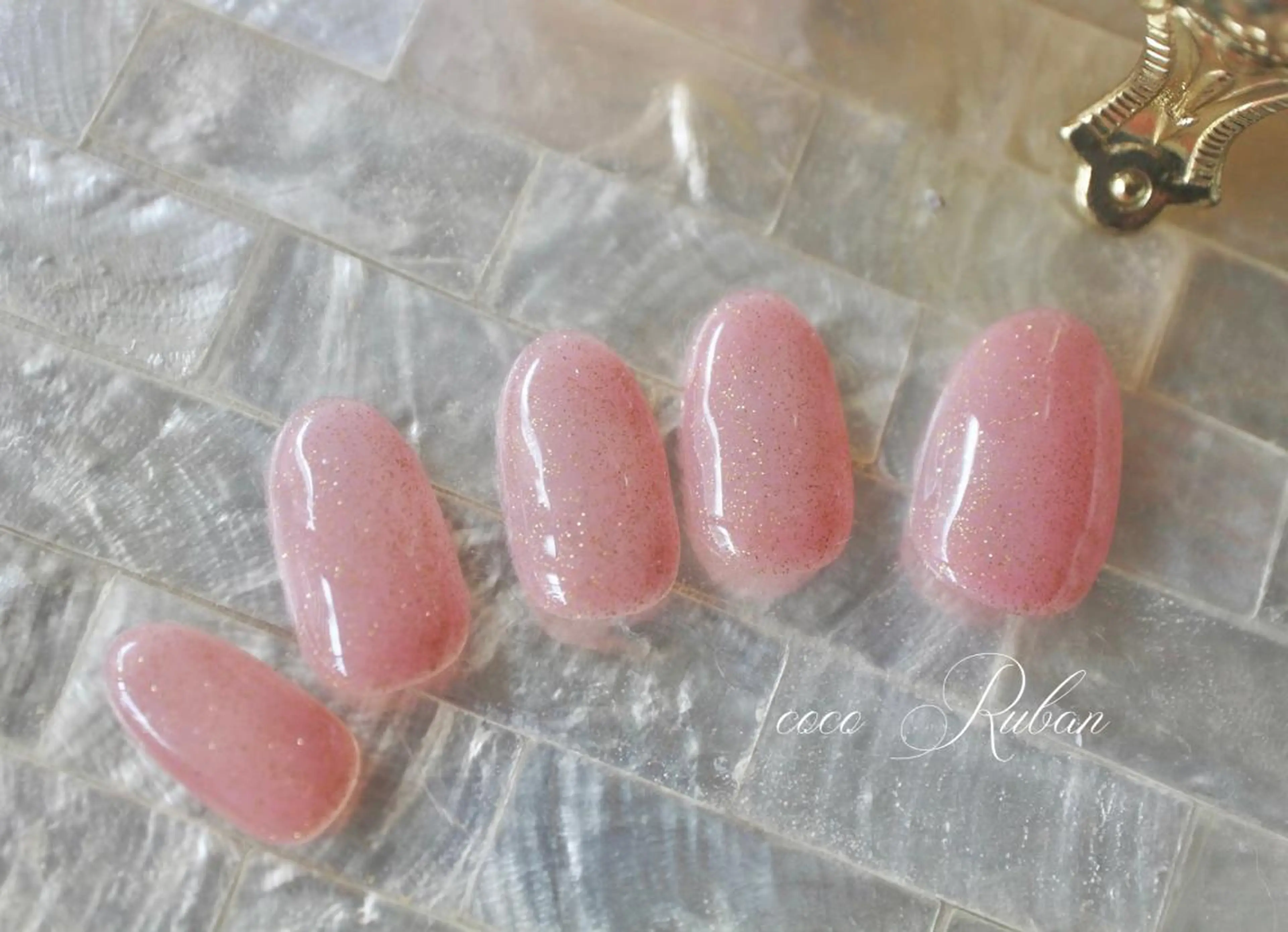 ネイル 自爪育成ネイルサロン ココリュバンのネイルデザイン