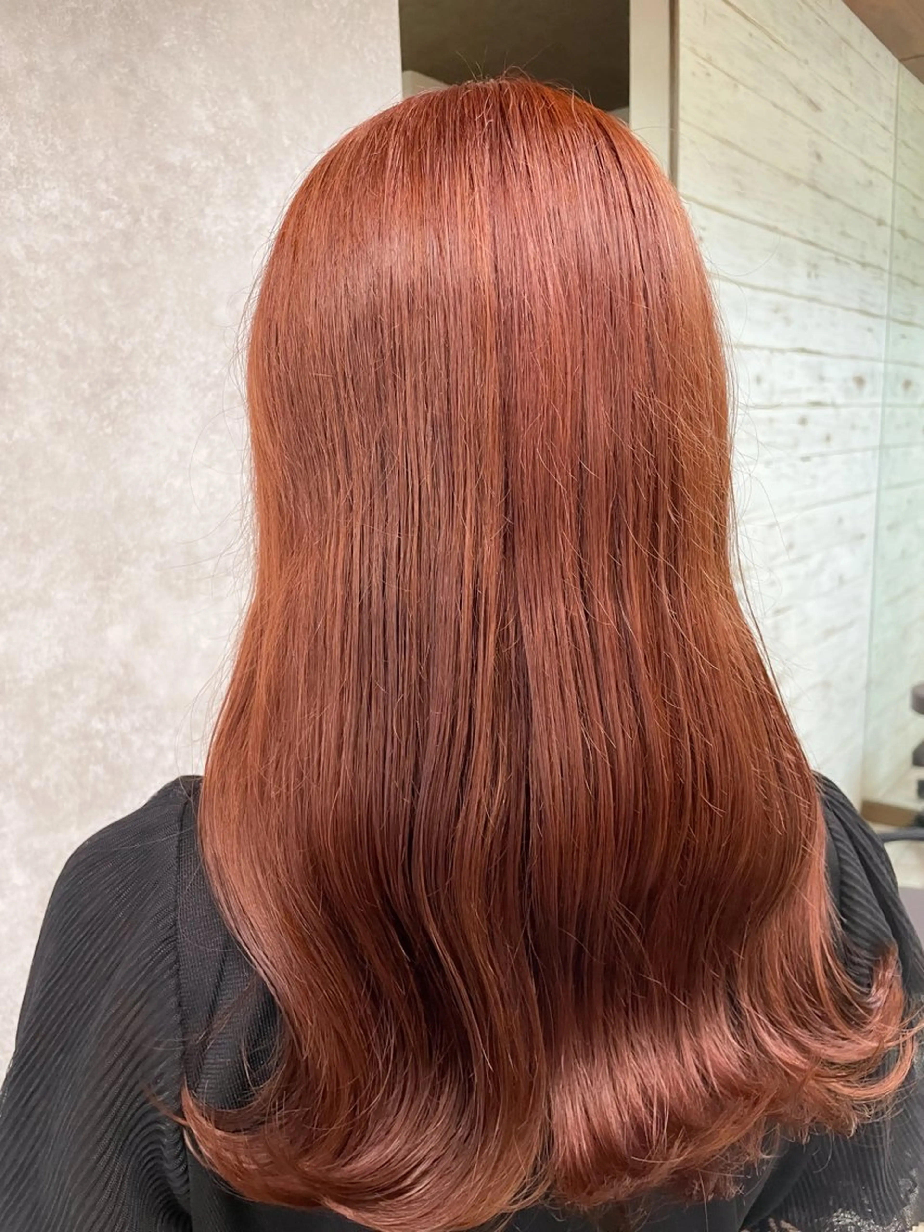 セミロング オレンジブラウン ヘアカラー トリートメント イワタ マハ/ minim hairのヘアスタイル