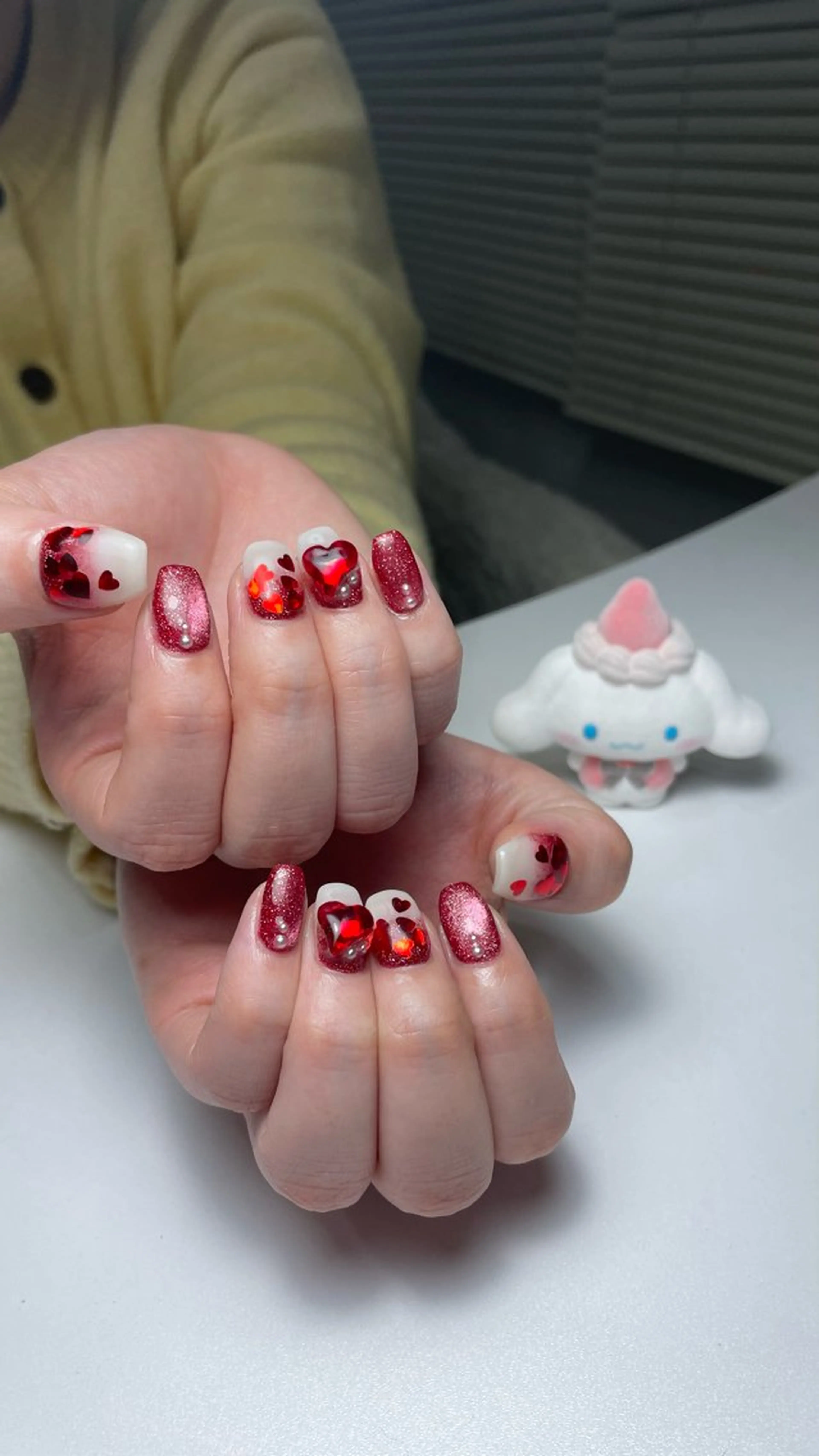 ネイル チークネイル フラッシュネイル フットネイル ジェルネイル ハート ハンドネイル Sugar. ひかり໒꒱˚.*のネイルデザイン