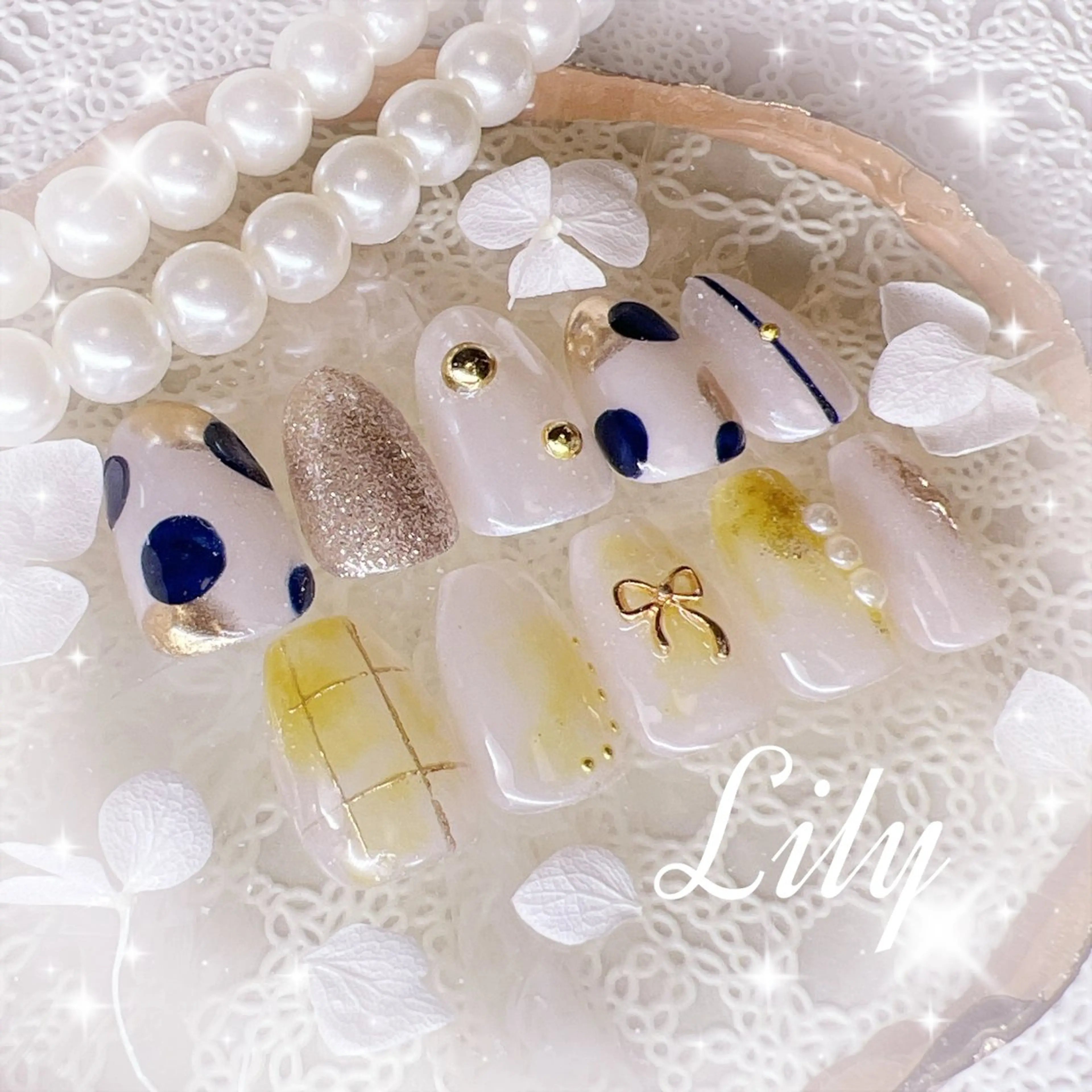 ネイル ハンドネイル Lily*nail 🌻Mii🌻のネイルデザイン