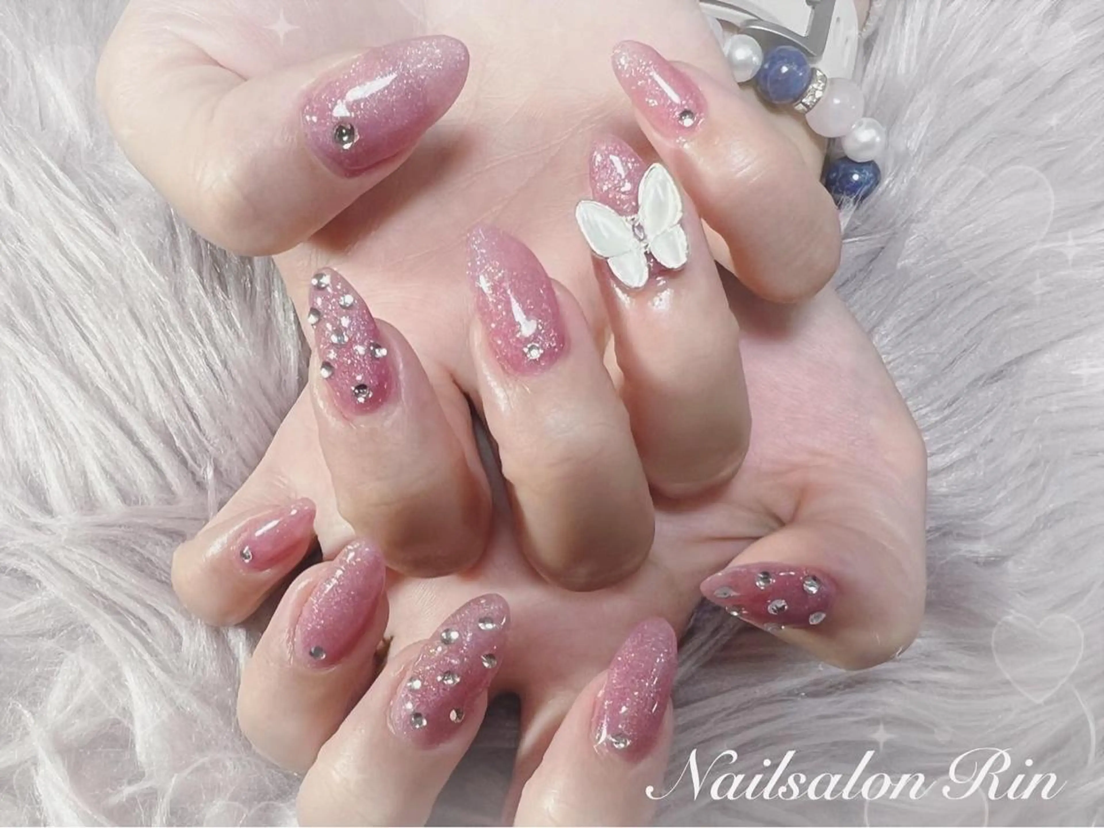 ネイル Nailsalon Rinのネイルデザイン
