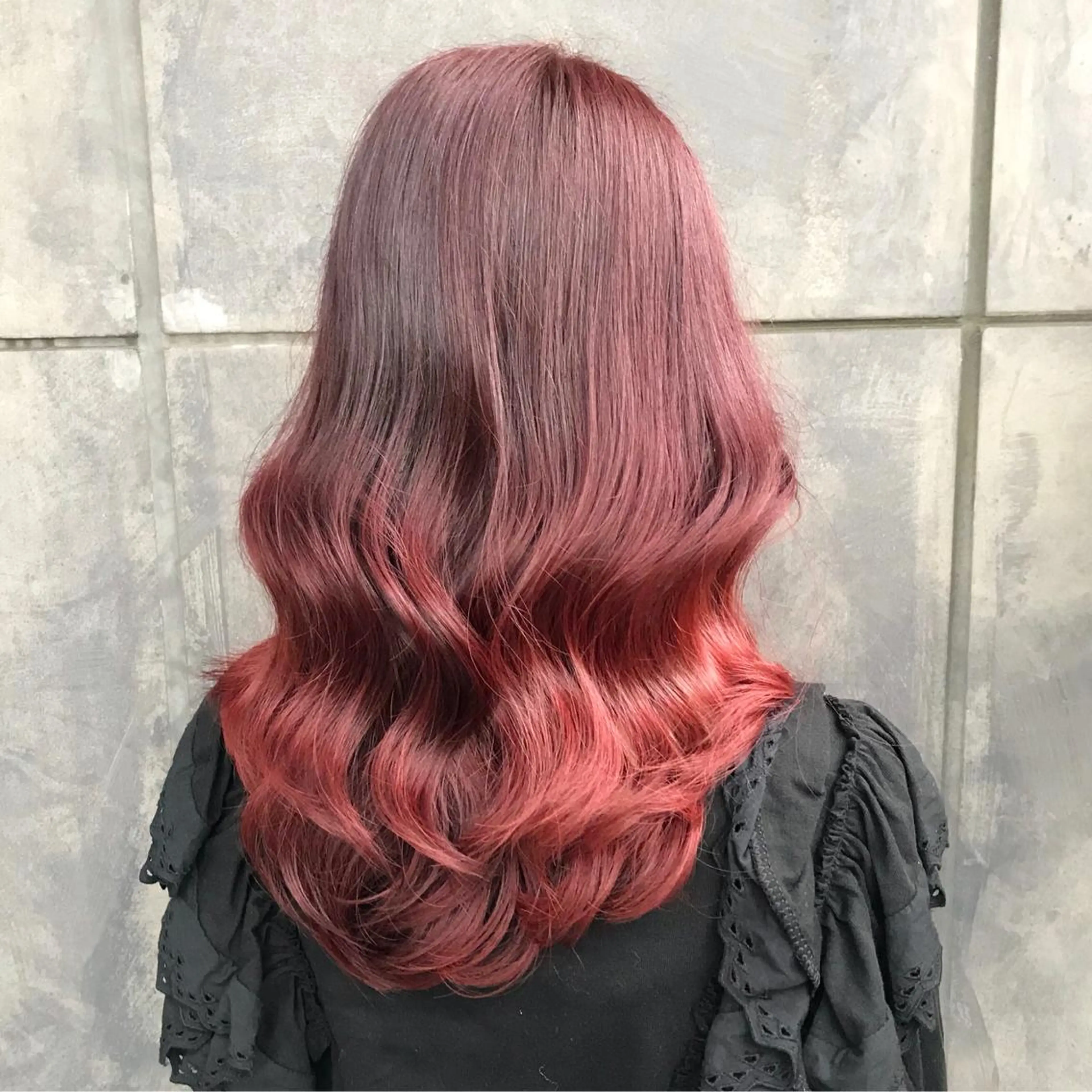 セミロング カラー ブリーチ グラデーションカラー ピンクカラー タンバルモリ ヨシンモリ K-POP好き美容師 🇰🇷Kai.Yのヘアスタイル