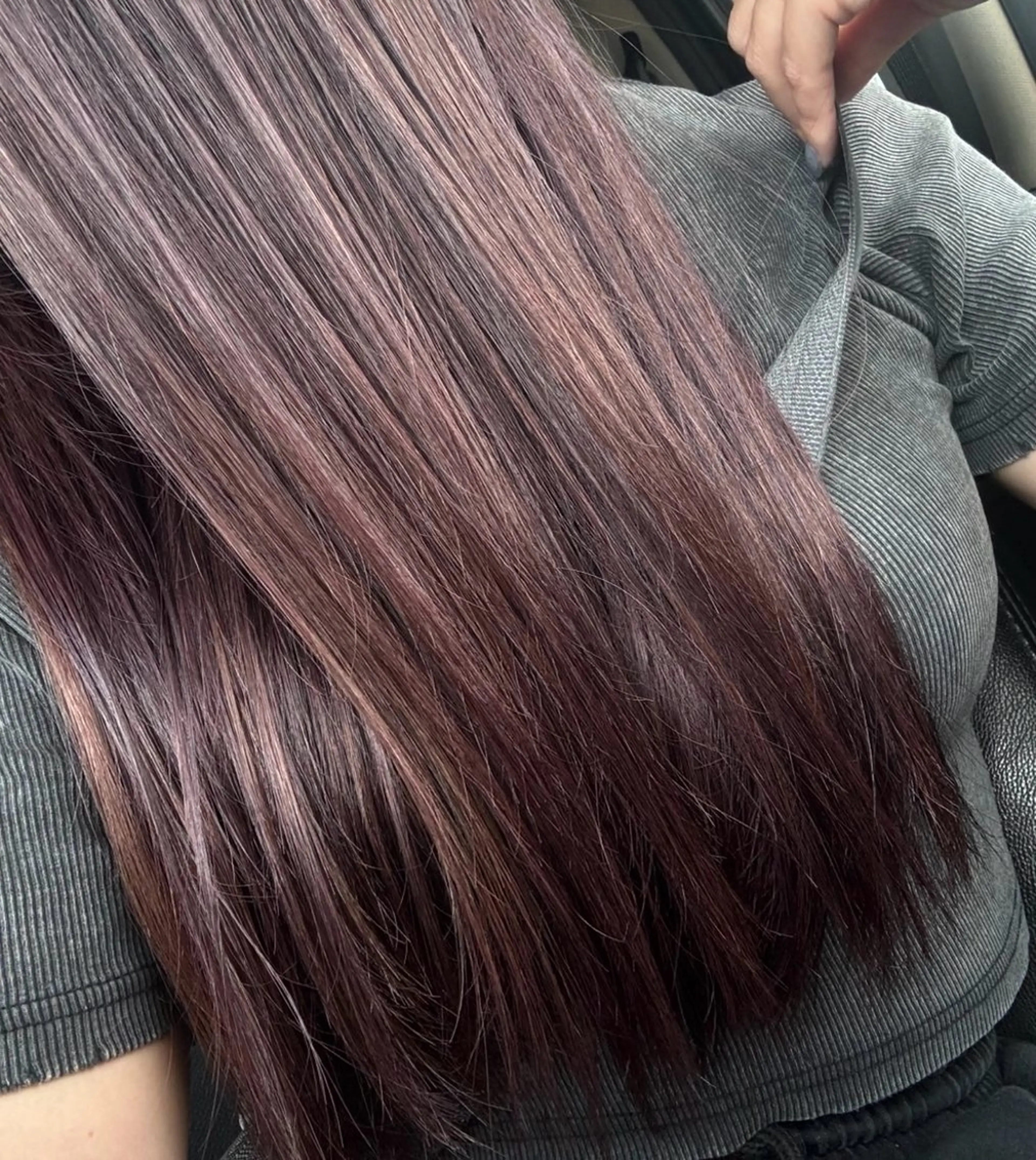 ロング カラー バレイヤージュ ハイライトカラー ハイライト レイヤーカット 吉田 恋々音のヘアスタイル