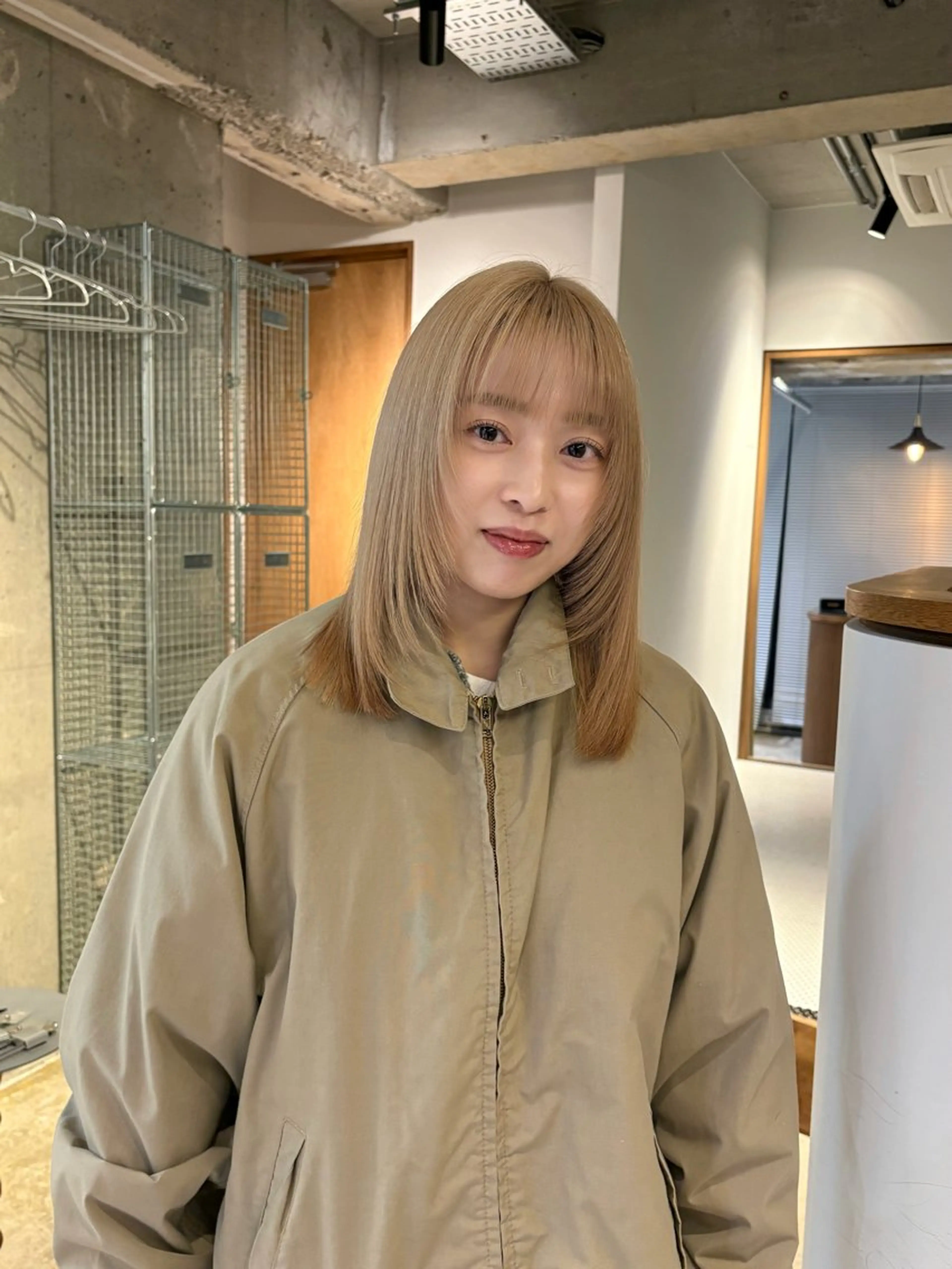 ブリーチリタッチ(3cm以内)+オンカラー🧚♀️⭐️の写真