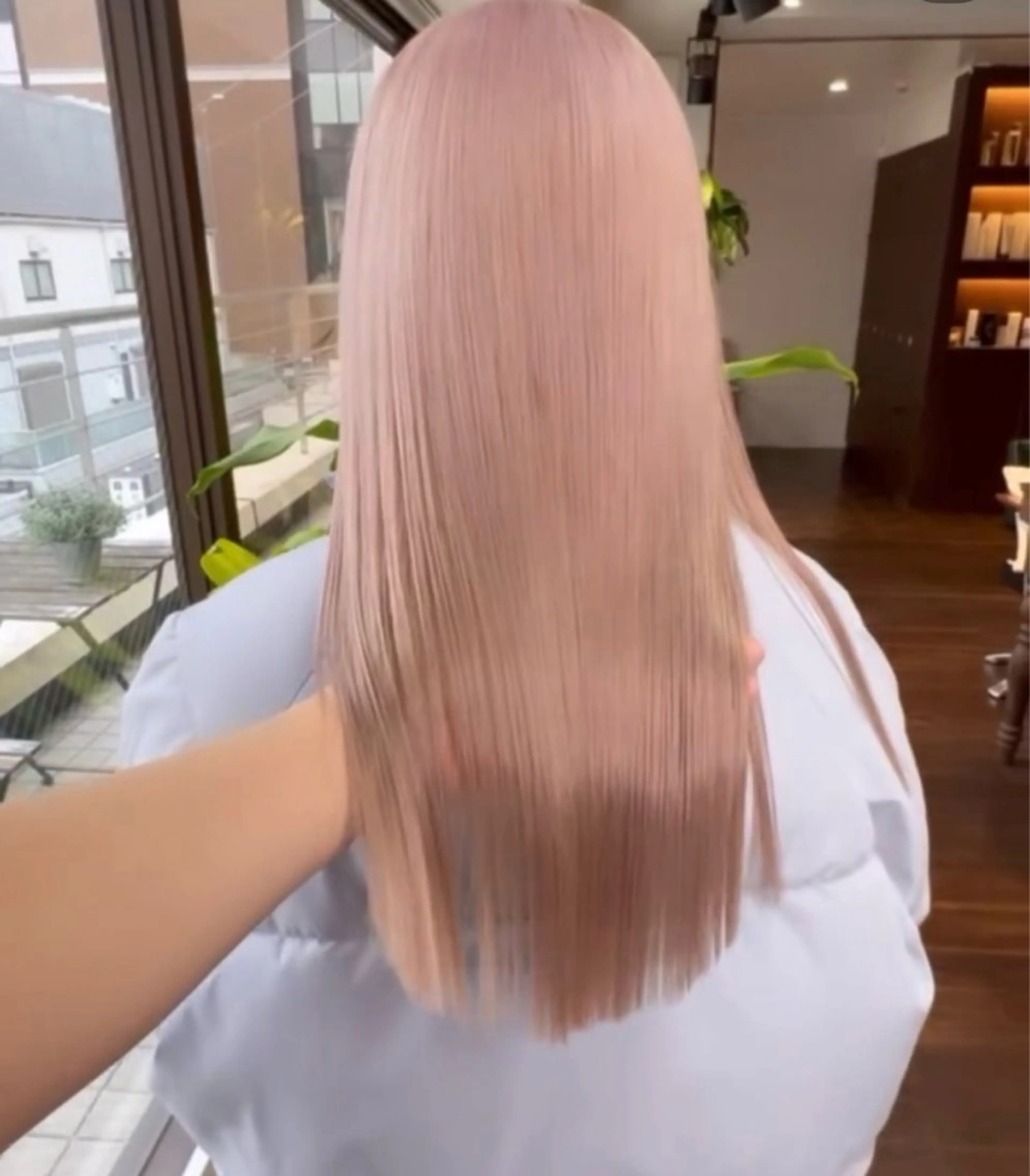 ロング 暖色ハイトーン特化 🥇Mioのヘアスタイル