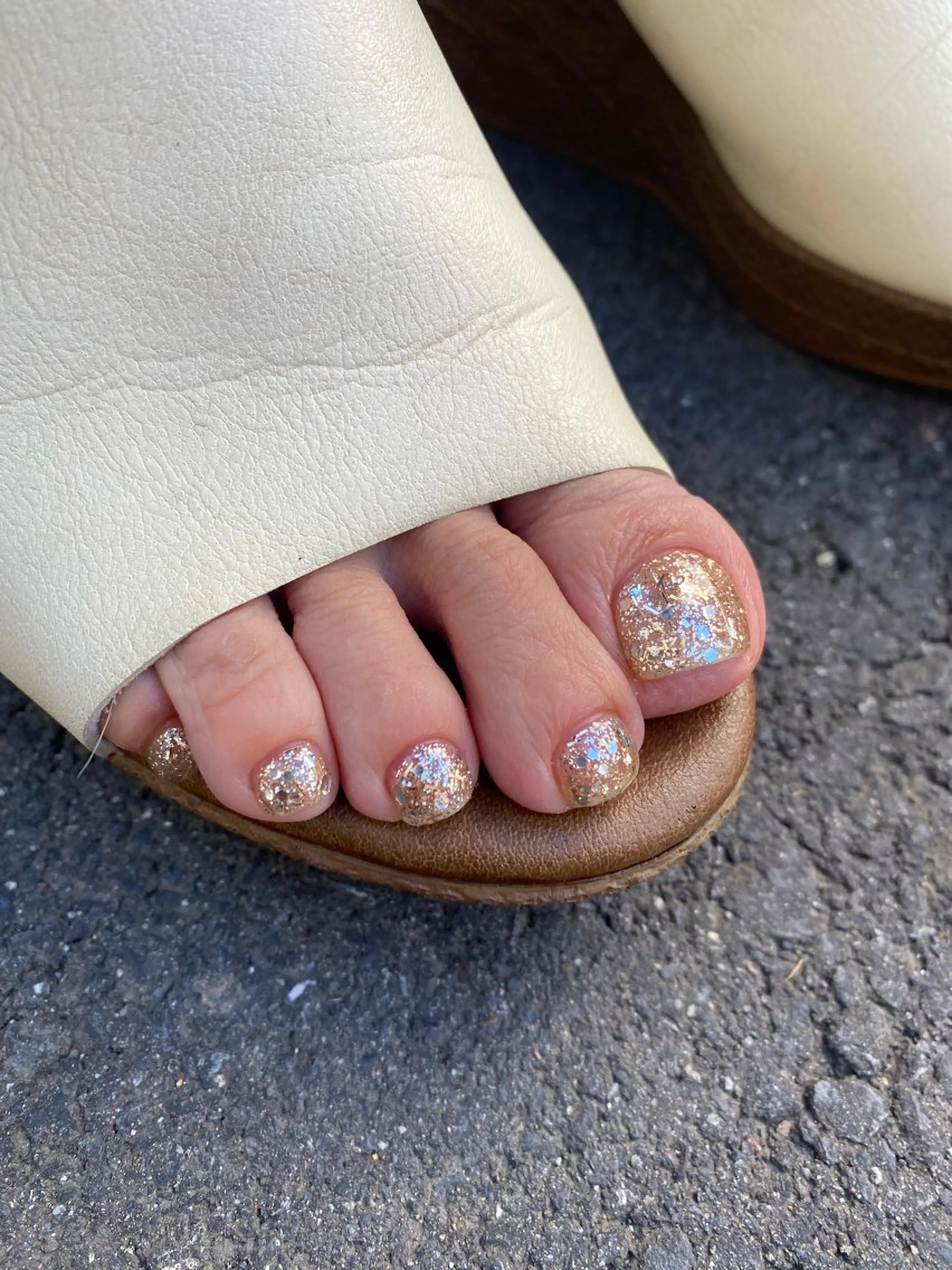 ネイル ラメ(グリッター) ワンカラーネイル Yumi シンプルネイルのネイルデザイン