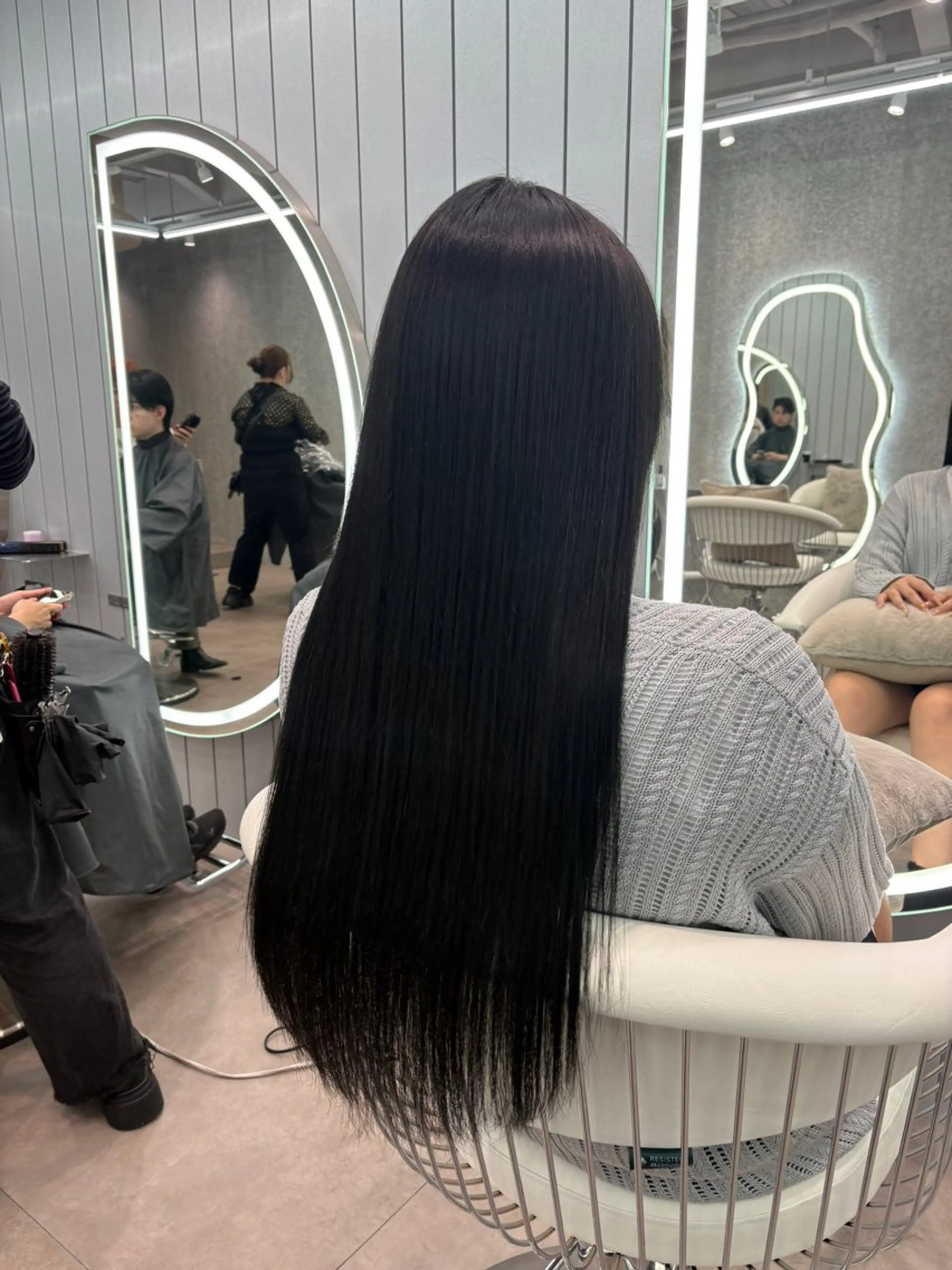 ロング ヘアアレンジ アッシュ ボブ くびれヘア 顔まわりレイヤー 顔周りカット カット 縮毛矯正 トリートメント ヘアセット 大宮‎🩵縮毛矯正 レイヤー　佐藤和のヘアスタイル