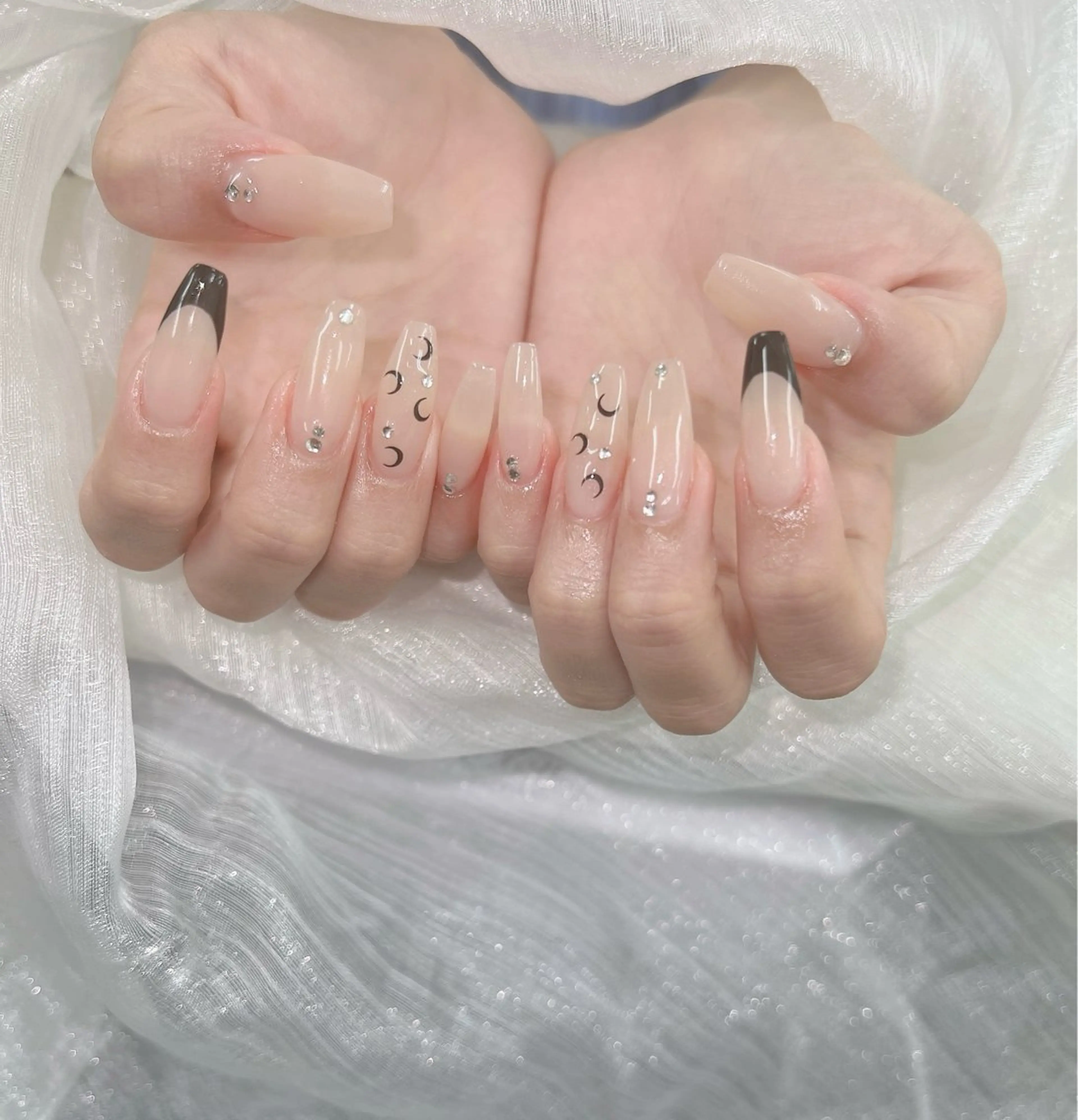 ネイル マグネットネイル ミラーネイル ネイルチップ 冬ネイル Lee Nailsのネイルデザイン