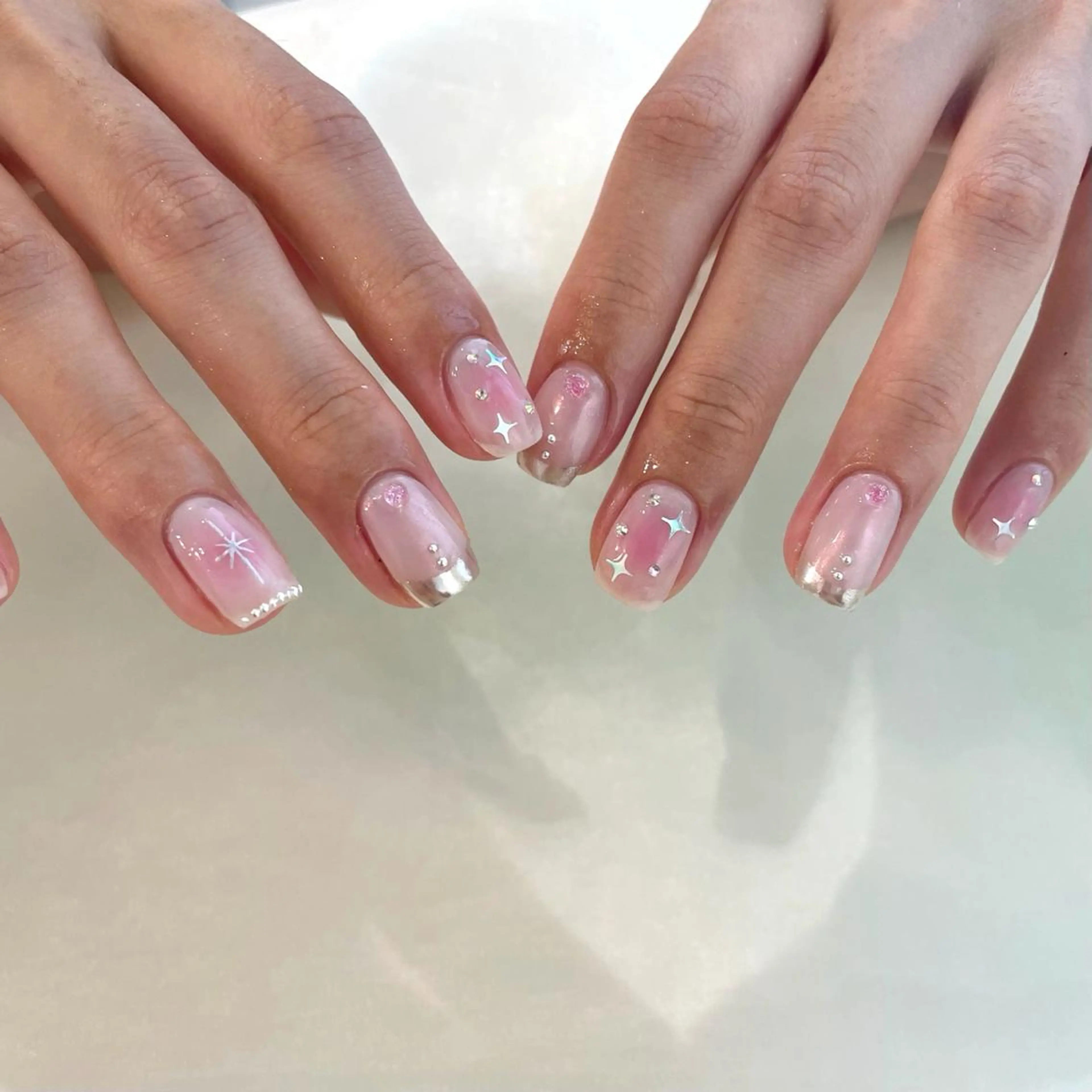 ネイル ハンドネイル 新井 ひなののネイルデザイン