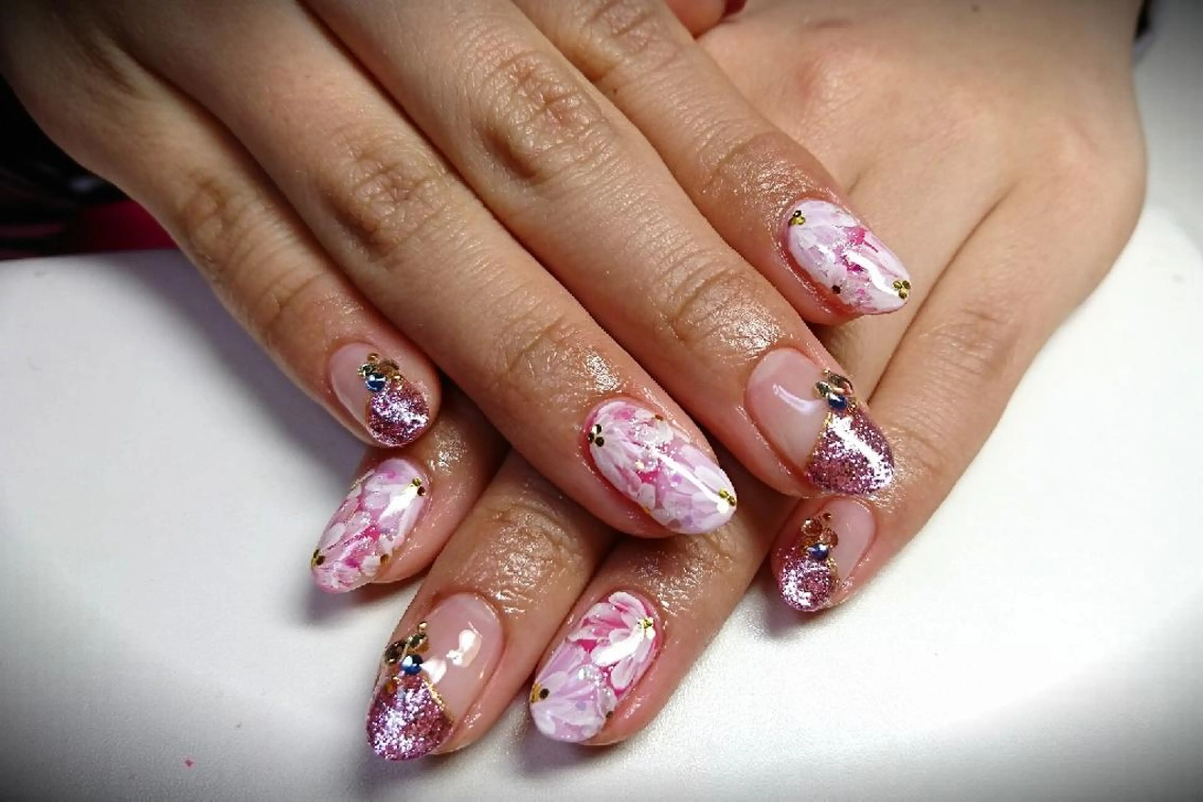 ネイル キラキラネイル nail yukkoのネイルデザイン