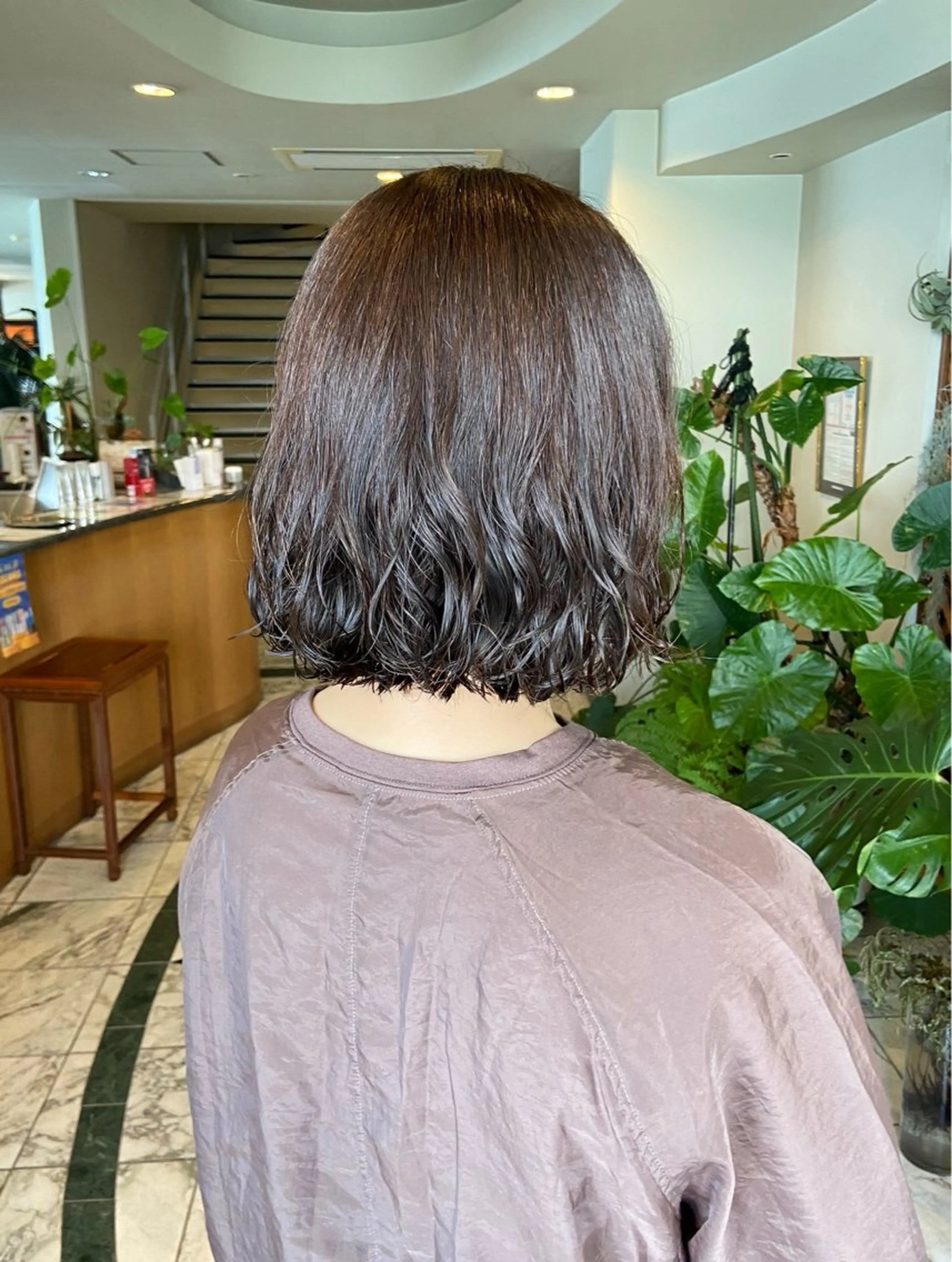 ミディアム パーマ ASAKURA 美容室のヘアスタイル