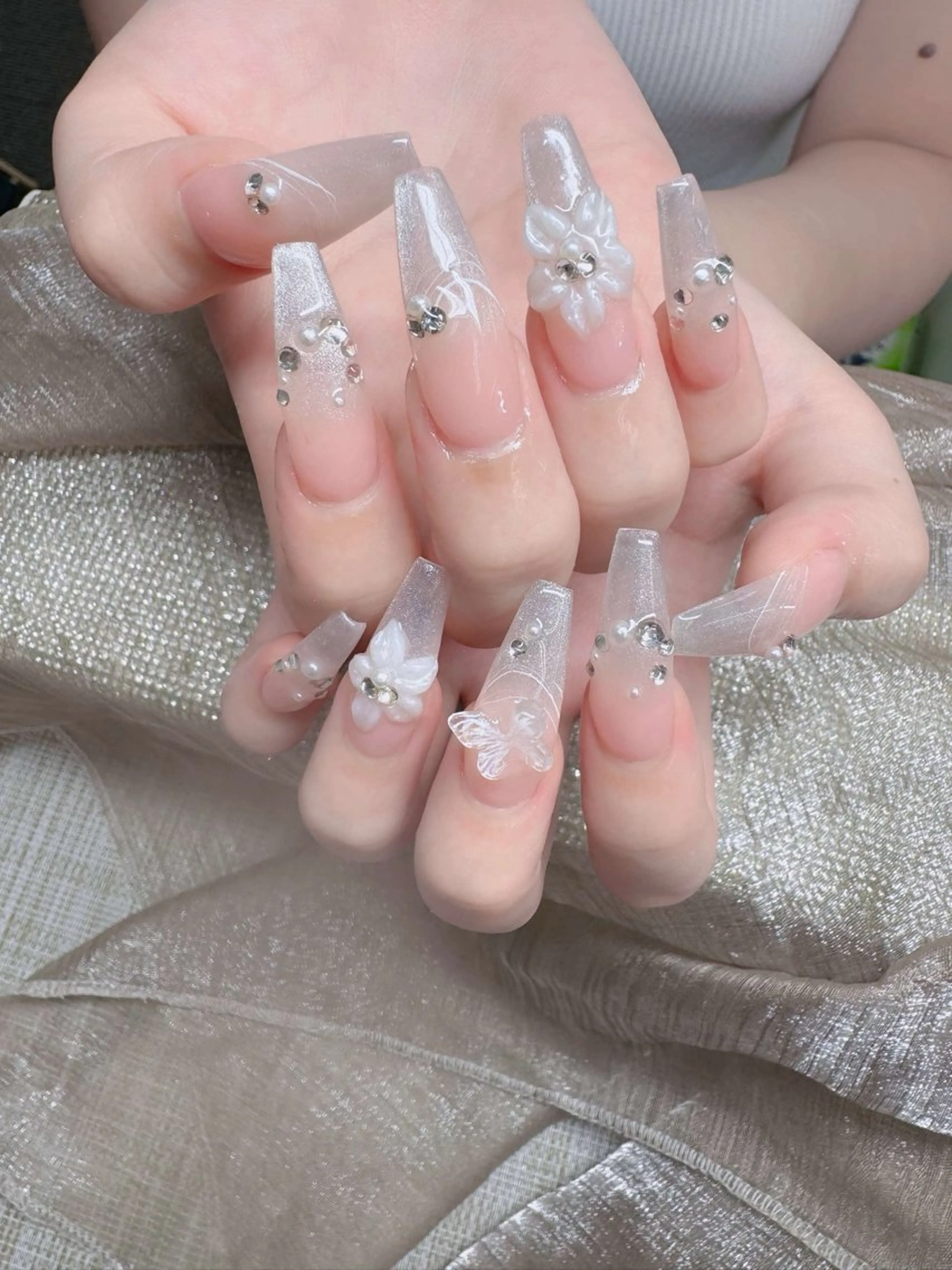 ネイル フレンチネイル ジェルネイル ガラスフレンチ ハロウィン ハート ハンドネイル H.baby Nail Salonのネイルデザイン