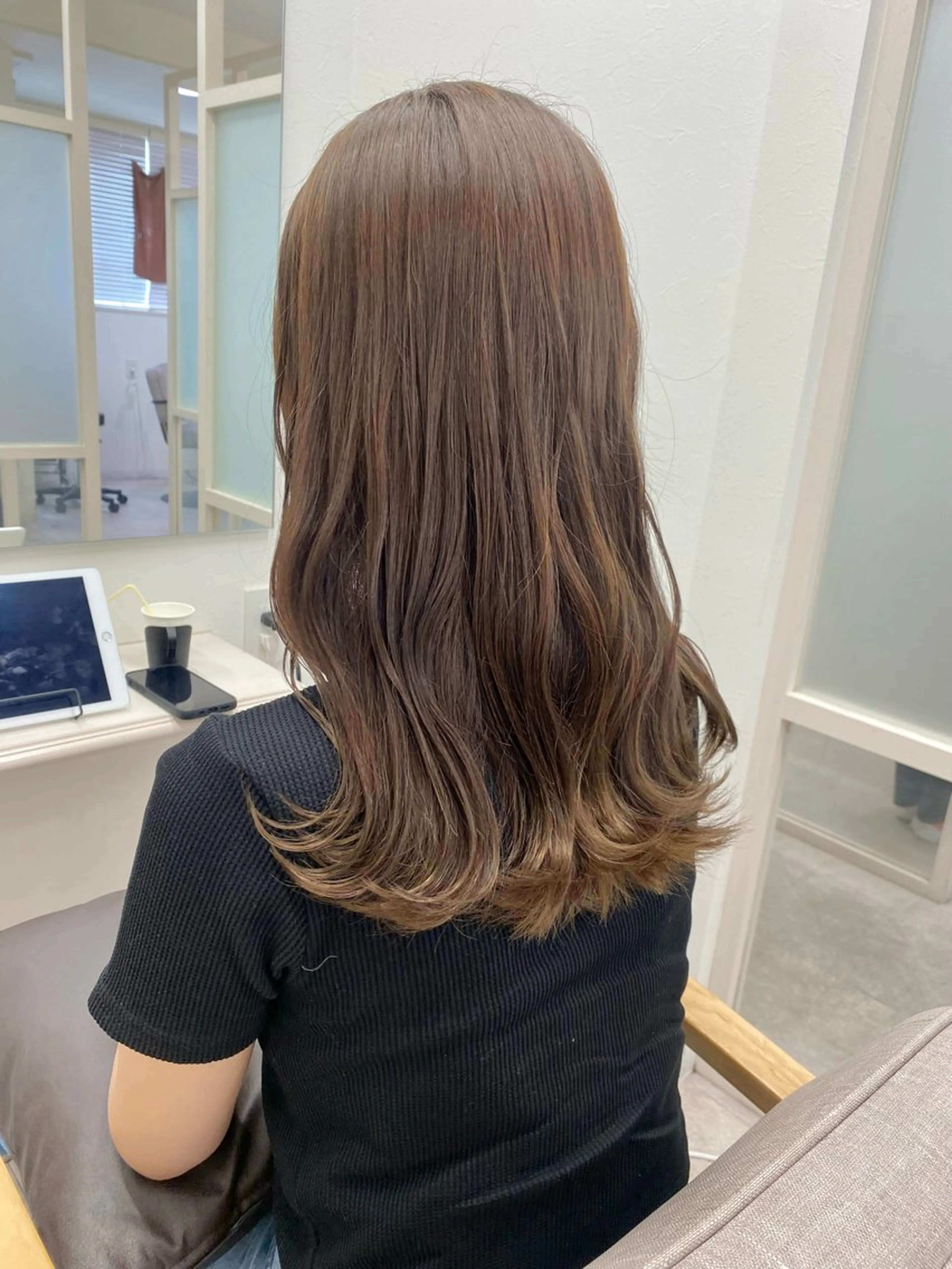 セミロング カット ヘアカラー トリートメント 透明感カラー/ FRAME天王寺✨のヘアスタイル