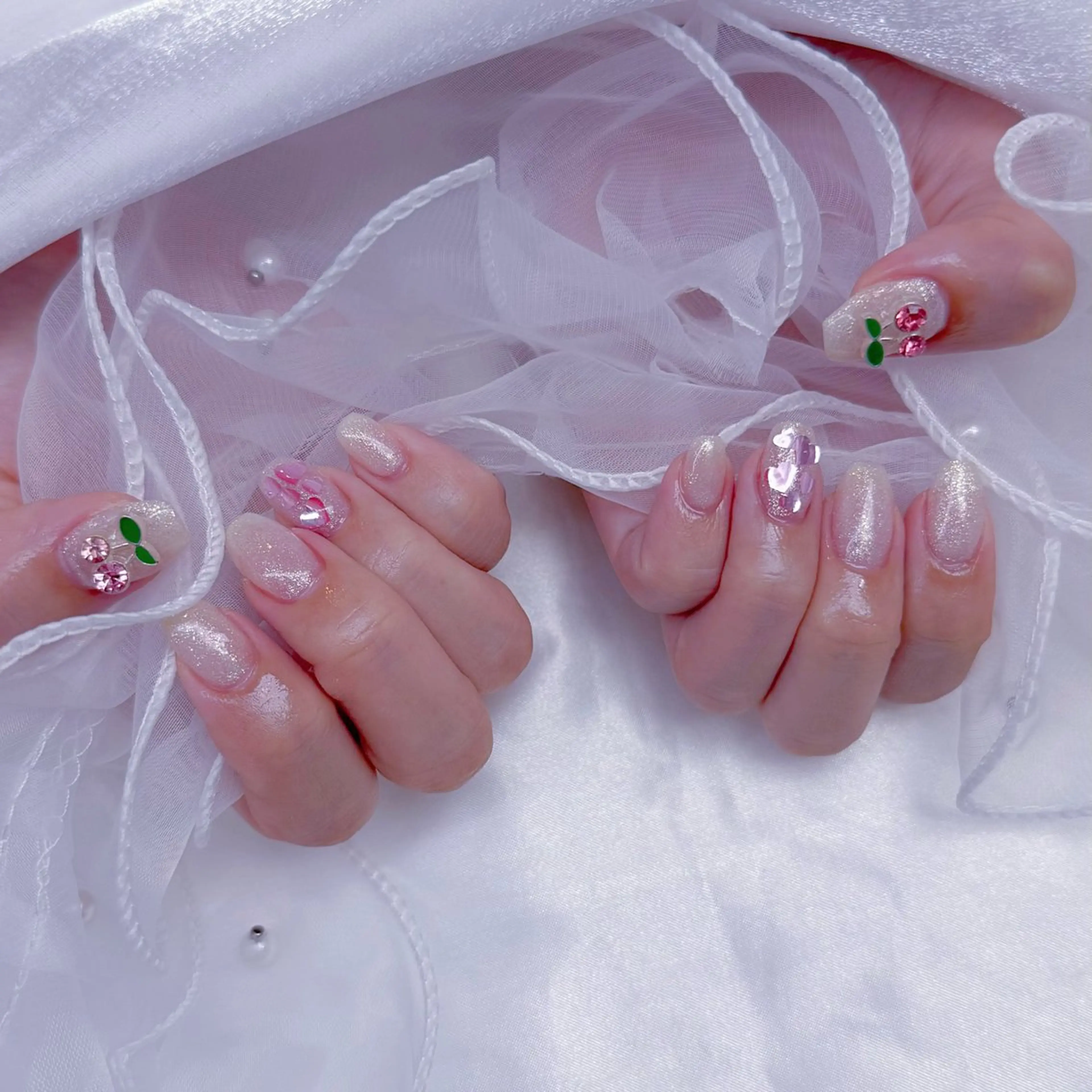 ネイル Romymoon nail帆南☾ ໋のネイルデザイン